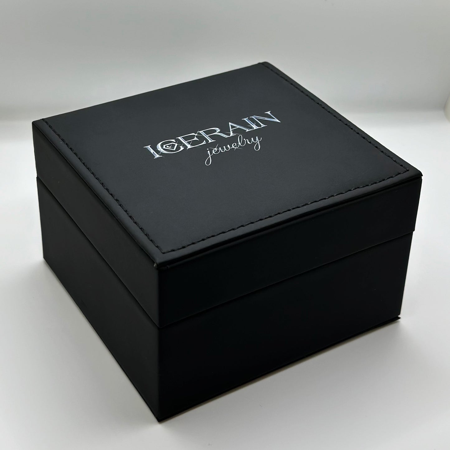 ICED OUT 42MM MOISSANITE "APOSTEL" UHR - ICERAIN JEWELRY