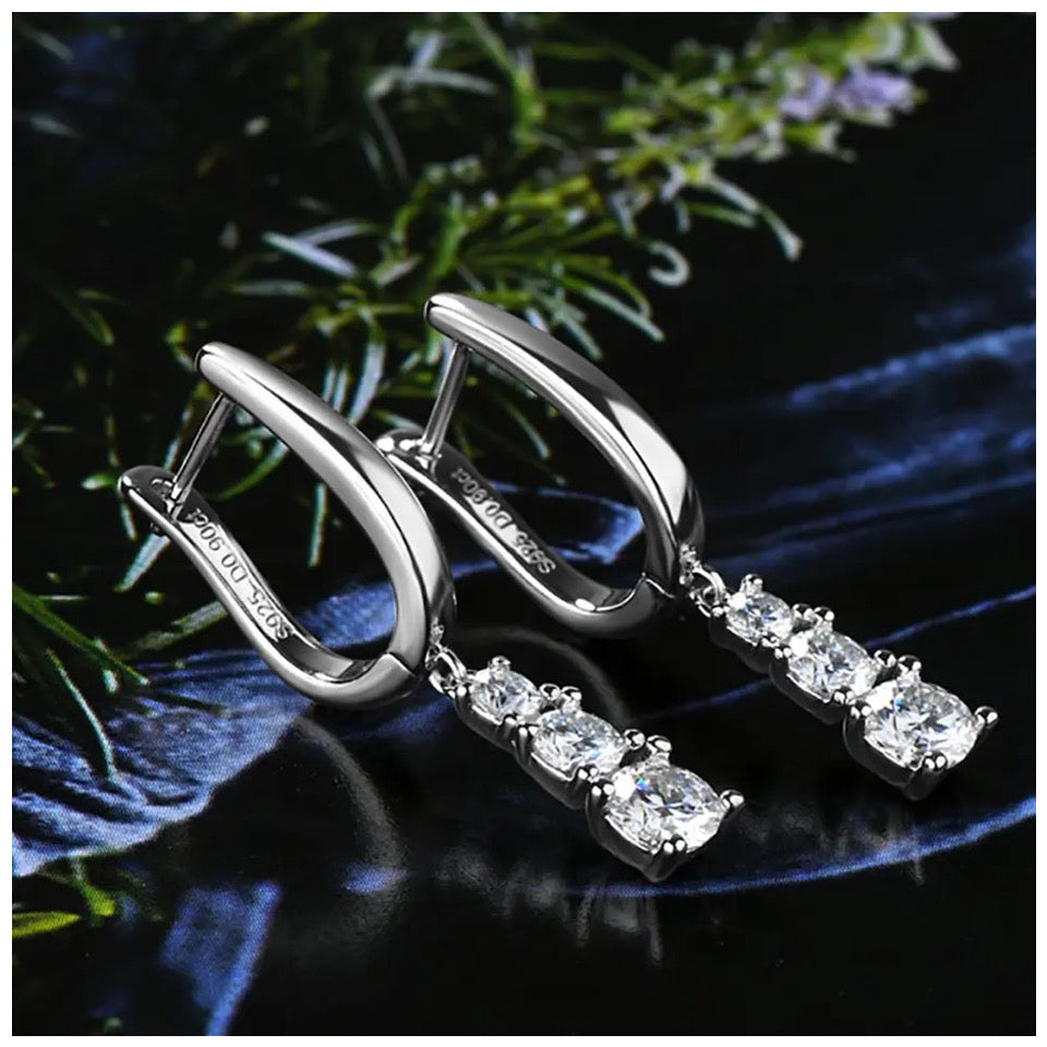 ICED OUT MOISSANITE "TRIANGOLO" WEISSGOLD 925S SILVER OHRRINGE - ICERAIN JEWELRY
