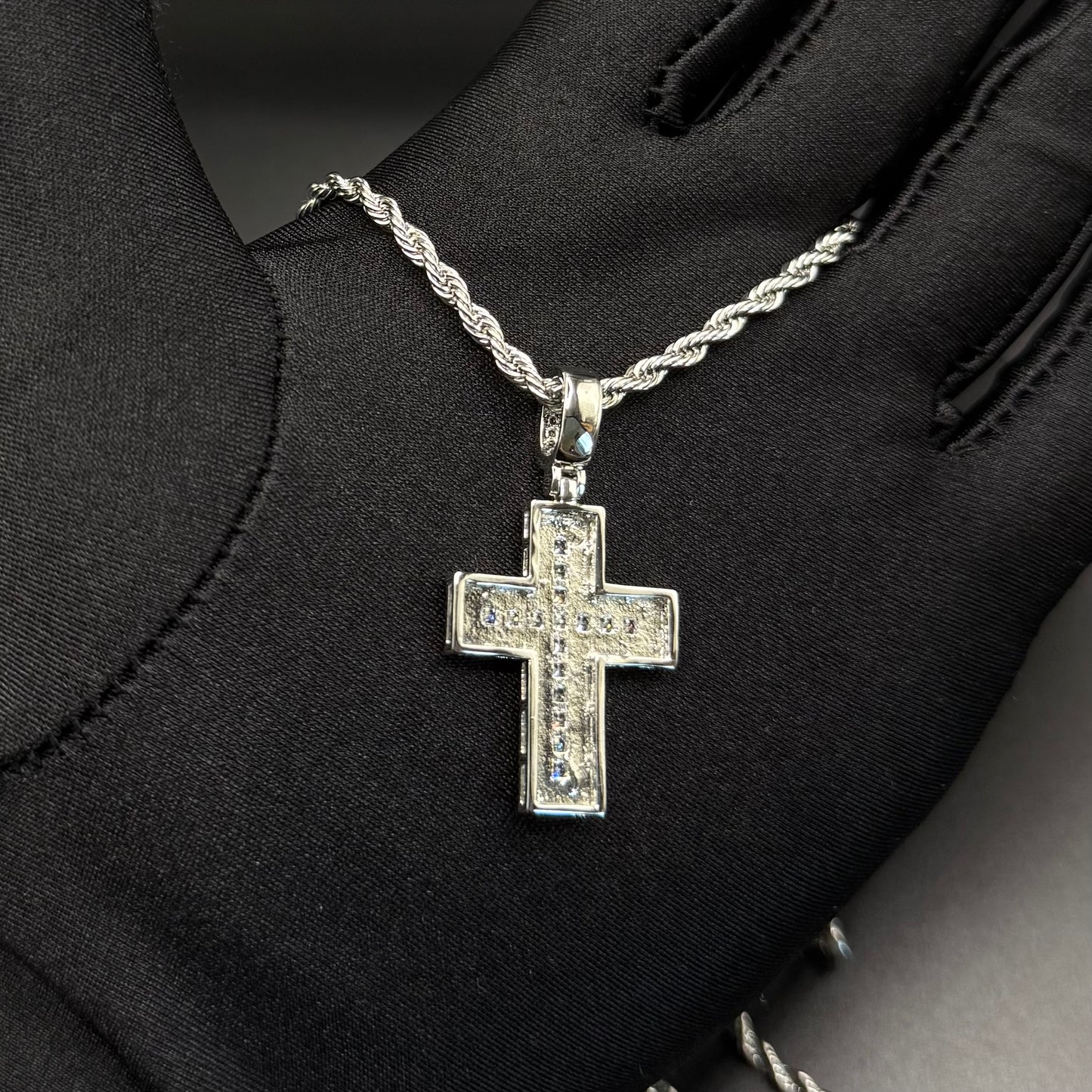 ICED OUT "CROSS V6" KETTE - ICERAIN JEWELRY