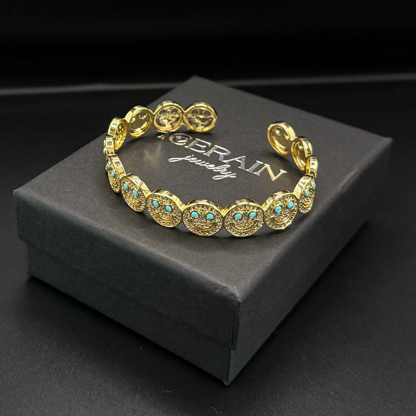 ICED OUT "SMILE" ARMREIF - ICERAIN JEWELRY