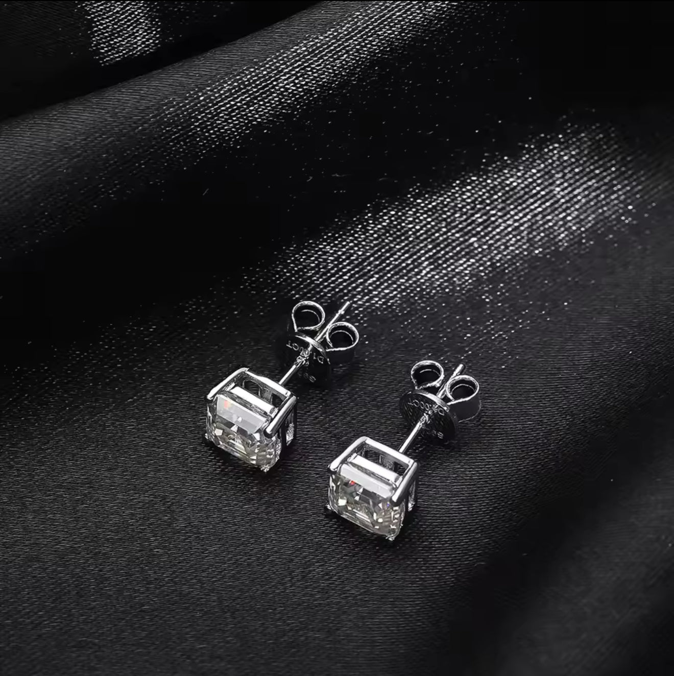 ICED OUT 7MM MOISSANITE "SILVERSTAR V2" WEISSGOLD 925S SILVER OHRRINGE - ICERAIN JEWELRY