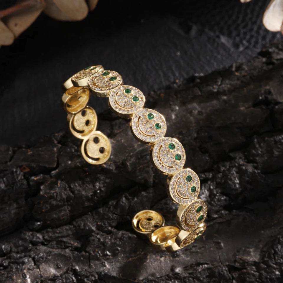 ICED OUT "SMILE" ARMREIF - ICERAIN JEWELRY