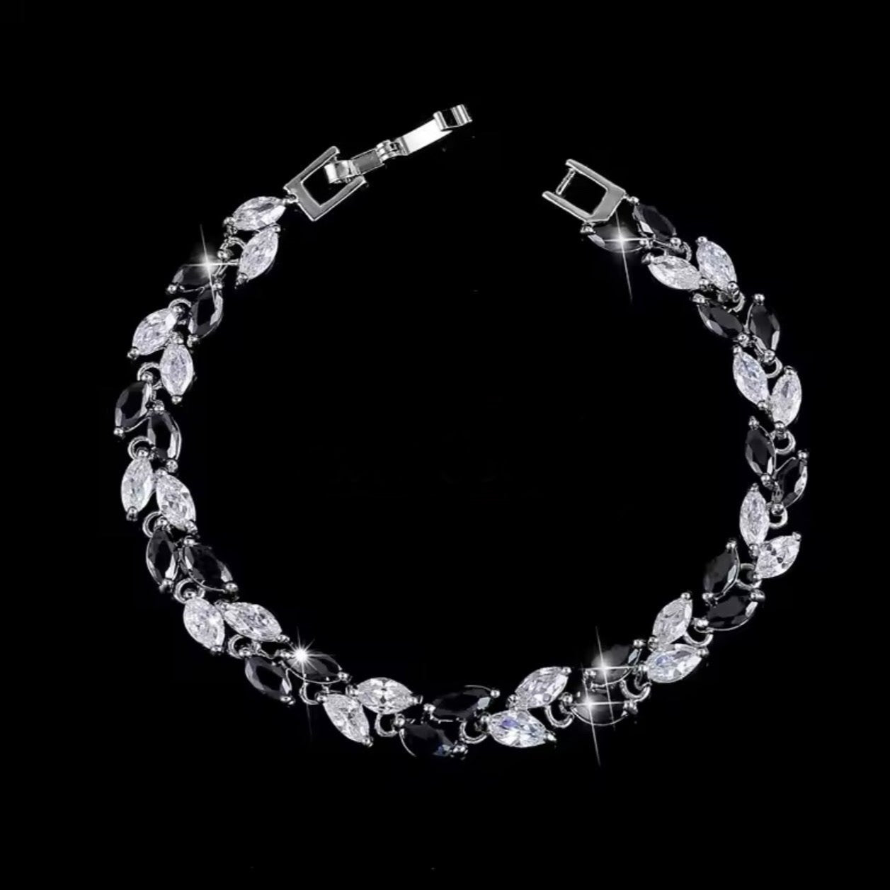 ICED OUT "FLOWER" ARMBAND - ICERAIN JEWELRY