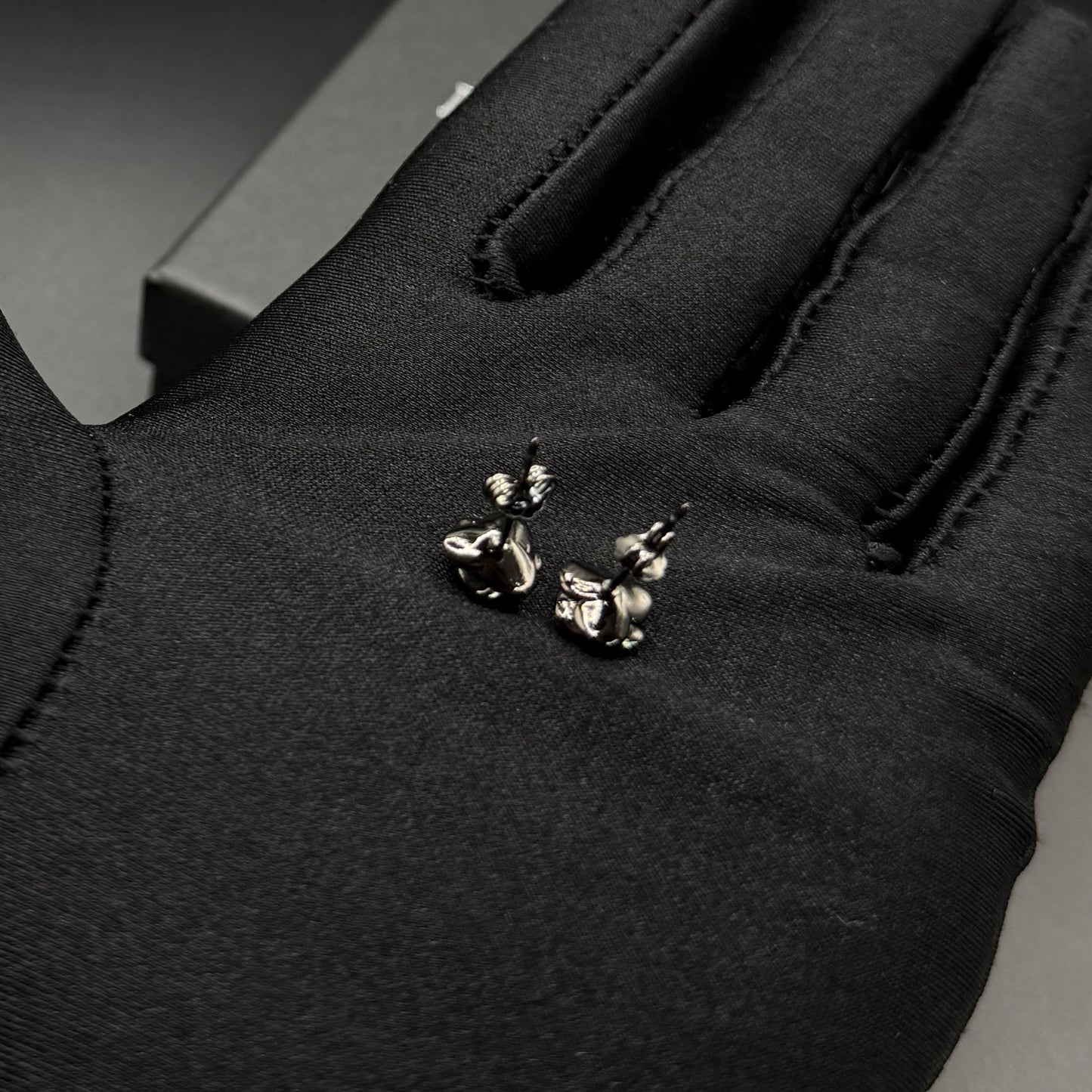 SALE | ICED OUT "BLACK/PINK ROSE" OHRRINGE - ICERAIN JEWELRY