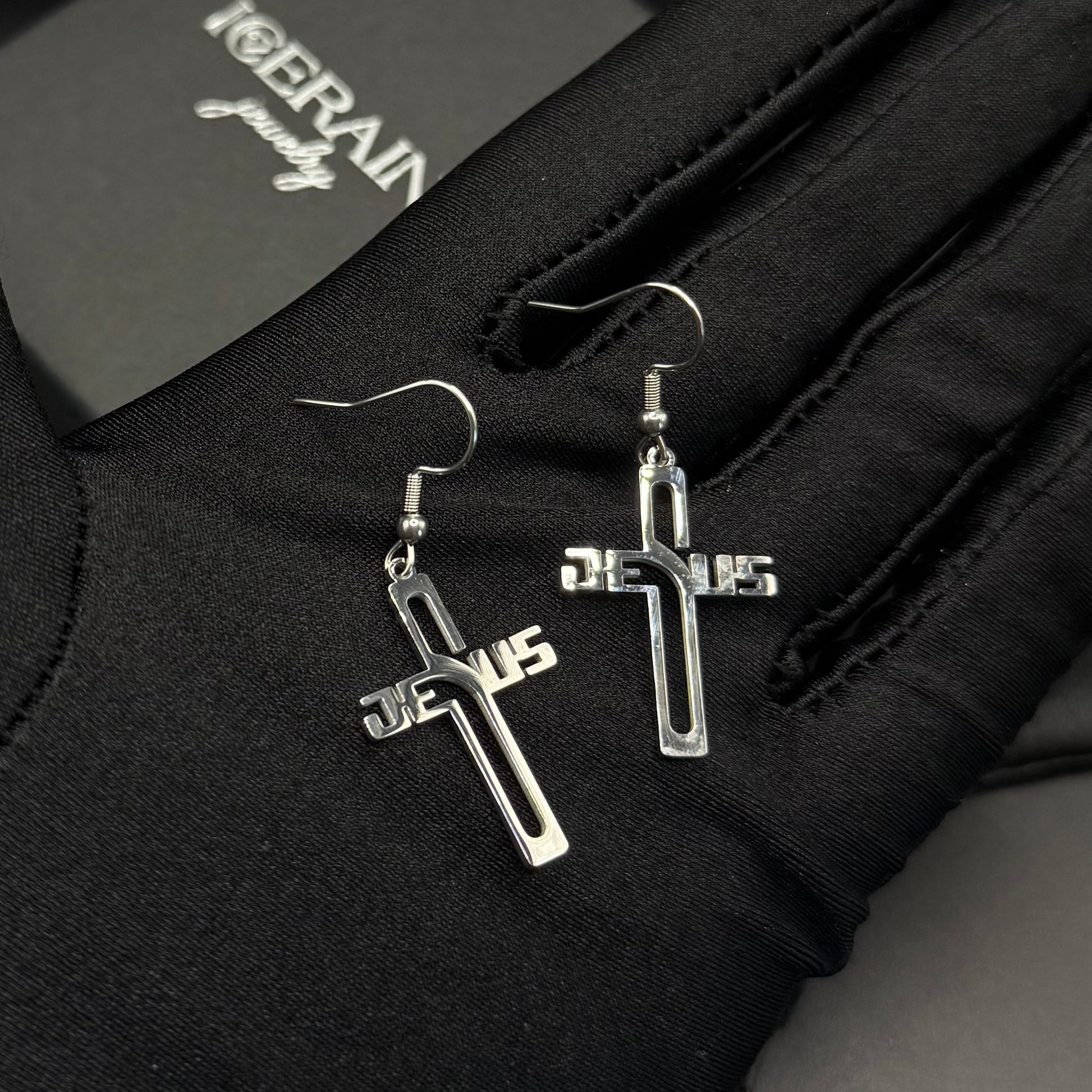 EDELSTAHL "JESUS" OHRRINGE - ICERAIN JEWELRY