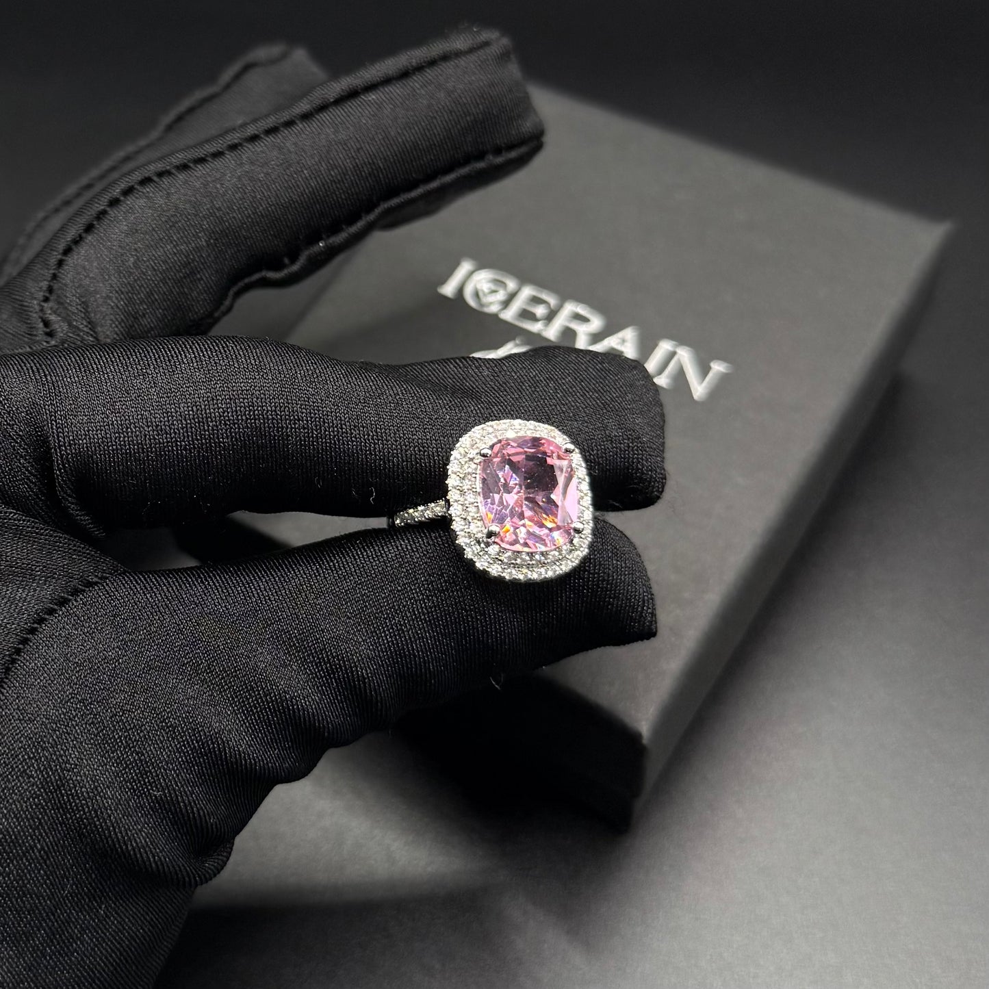 SALE | ICED OUT GRÖSSE 7 (17MM DURCHMESSER) "ROMANTICA" RING - ICERAIN JEWELRY