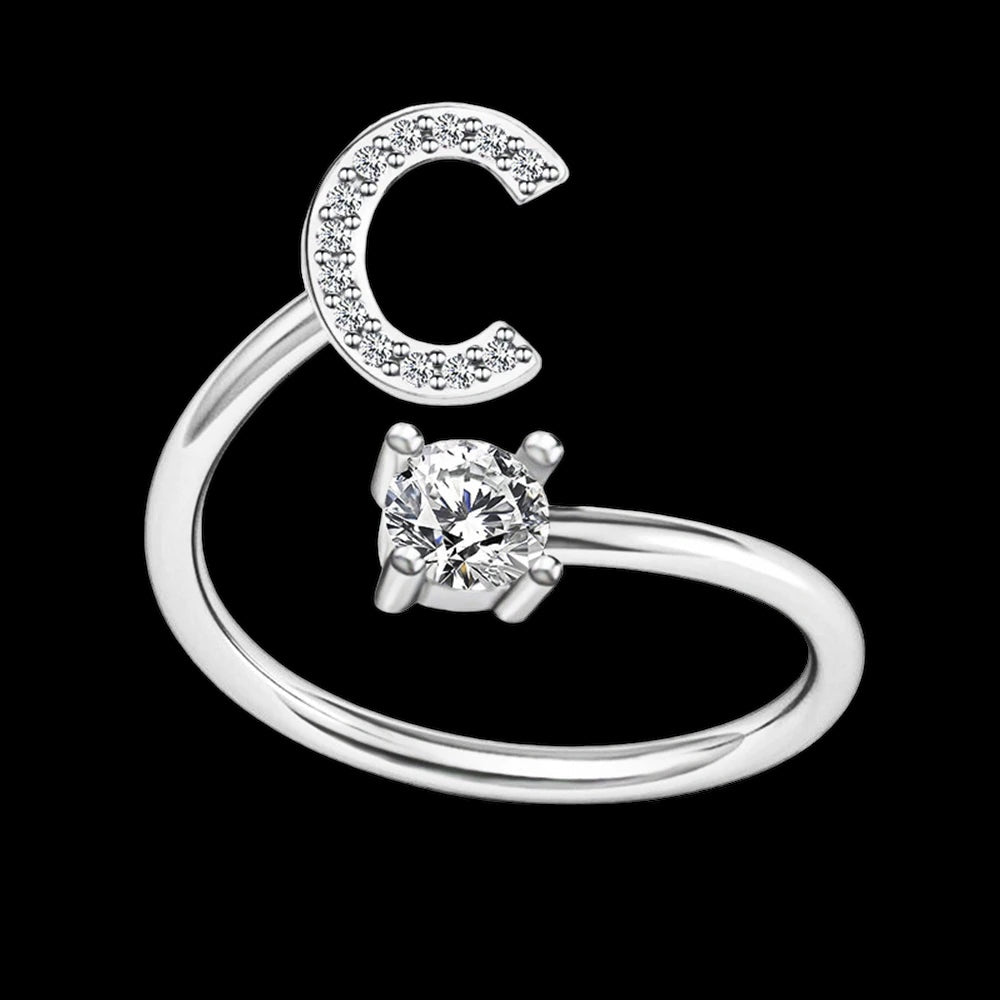 PERSONALISIERTER ICED OUT ANFANGSBUCHSTABEN "NOZZE" RING - ICERAIN JEWELRY