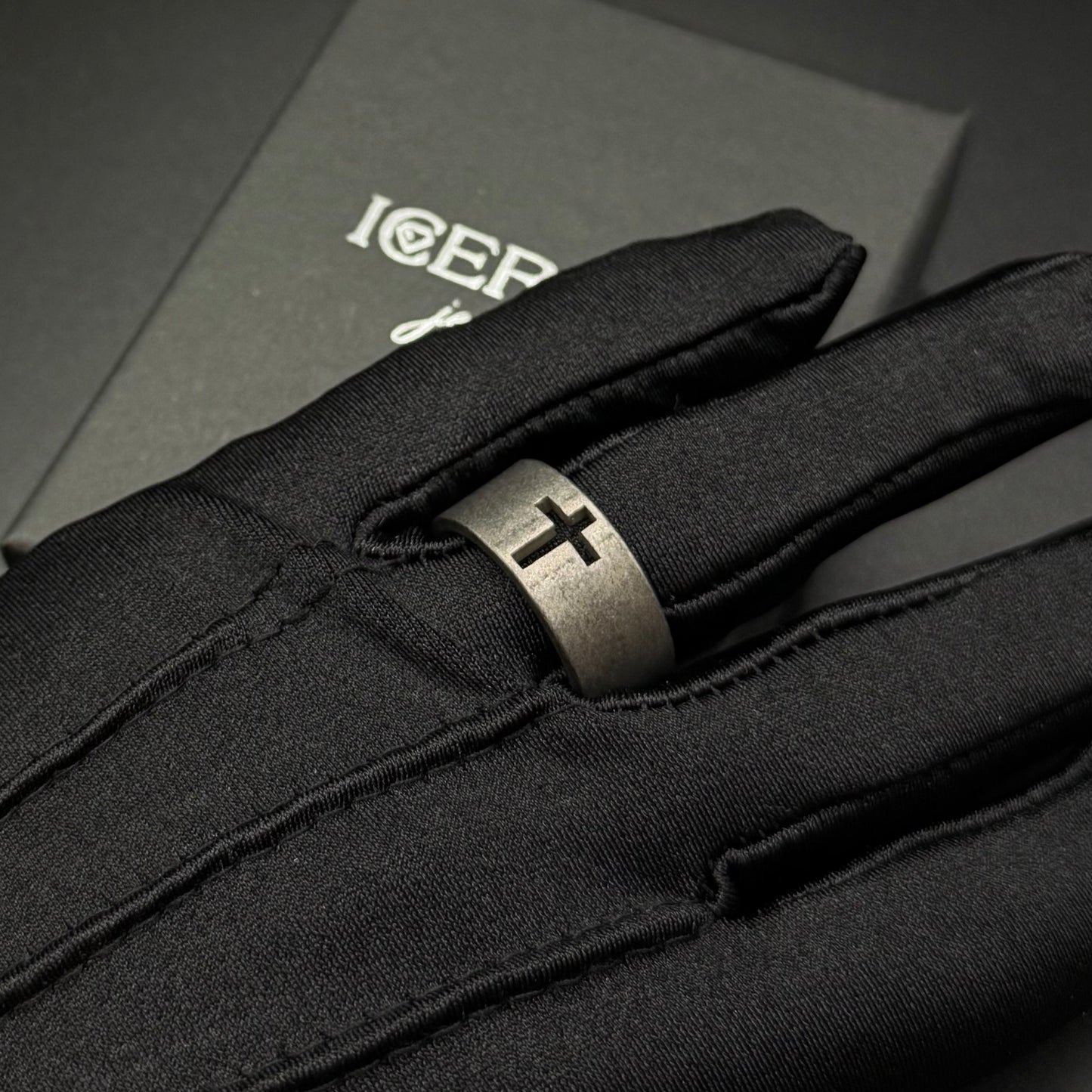 EDELSTAHL "CROSS V5" RING - ICERAIN JEWELRY