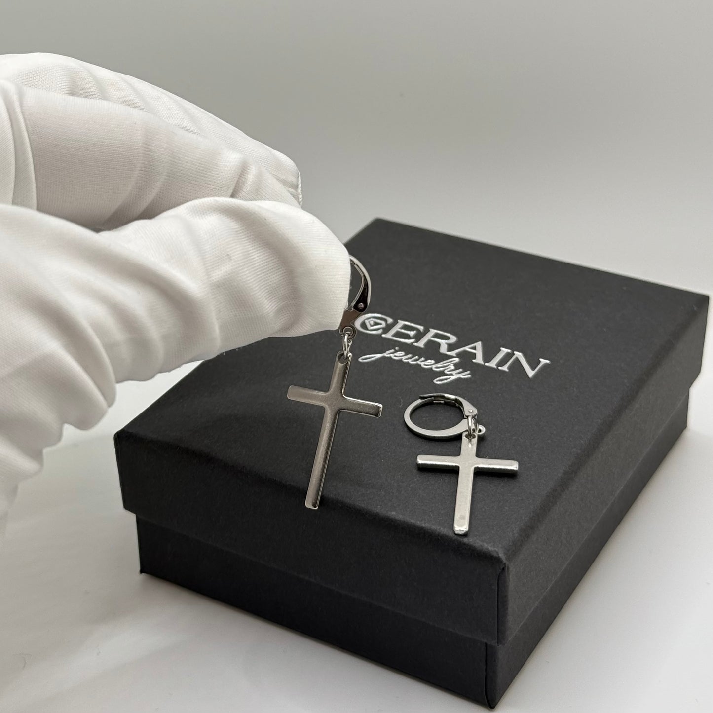 EDELSTAHL "CROSS" OHRRINGE - ICERAIN JEWELRY