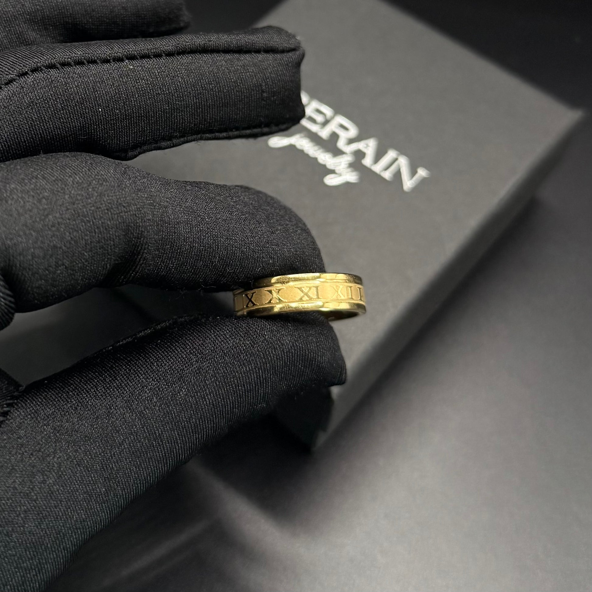 EDELSTAHL "GOLD ROMA" RING - ICERAIN JEWELRY