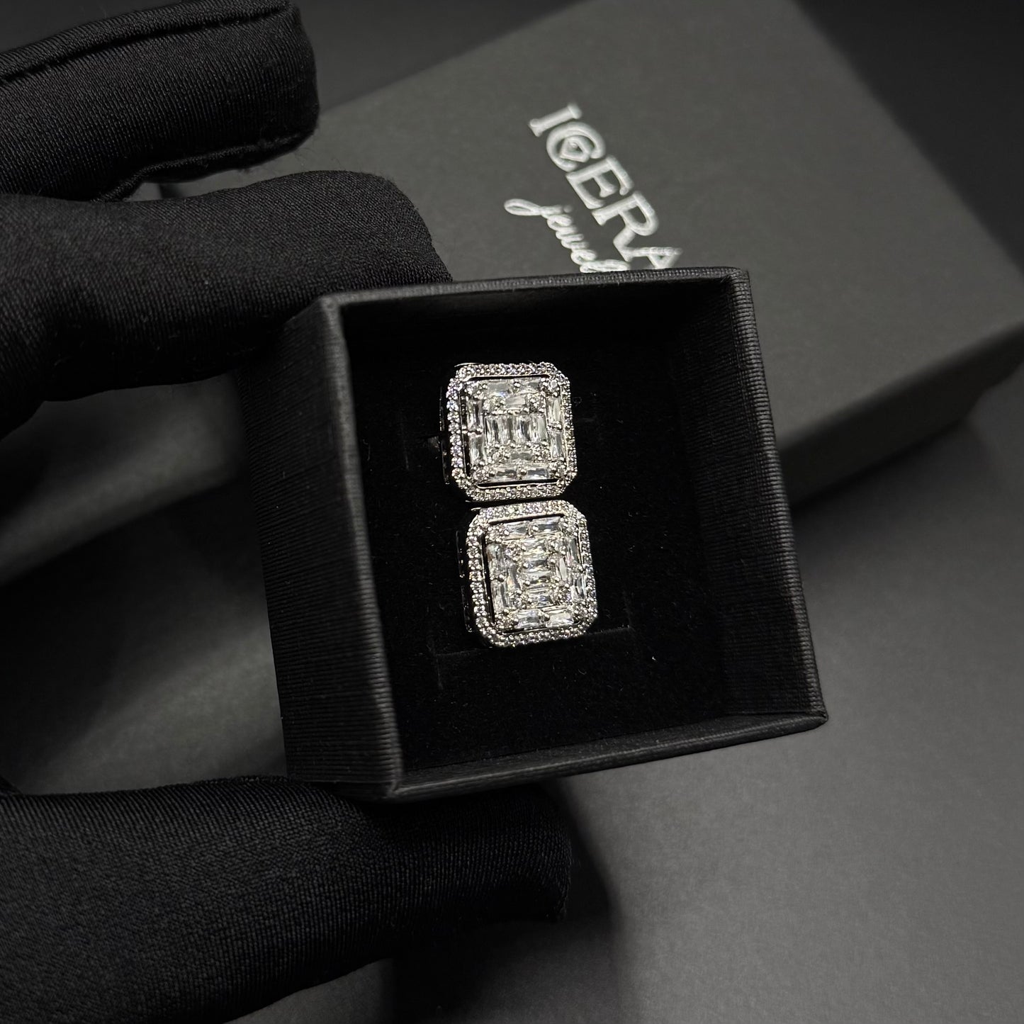 ICED OUT "SILVER PHANTASTICO" OHRRINGE - ICERAIN JEWELRY