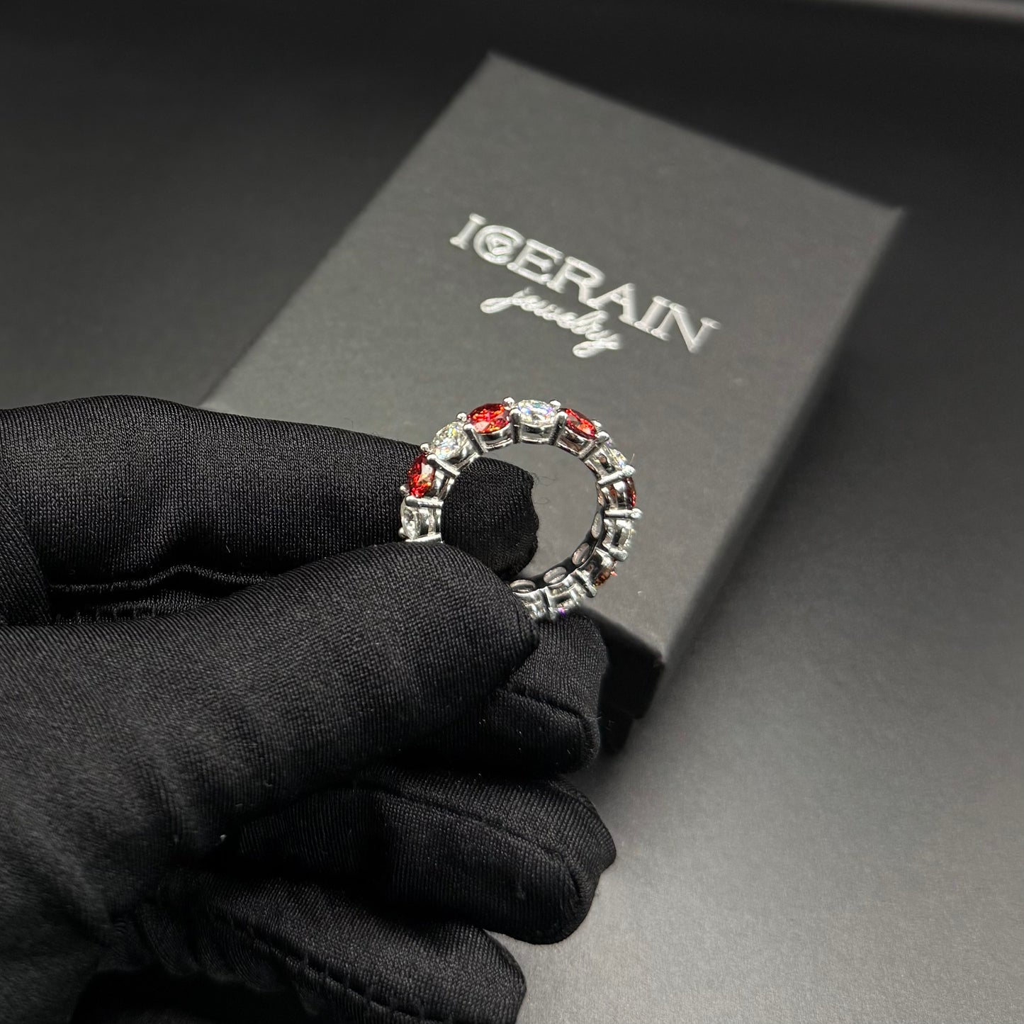 SALE | ICED OUT MOISSANITE GRÖSSE 8 "RED DRASILO" WEISSGOLD 925S SILVER RING - ICERAIN JEWELRY