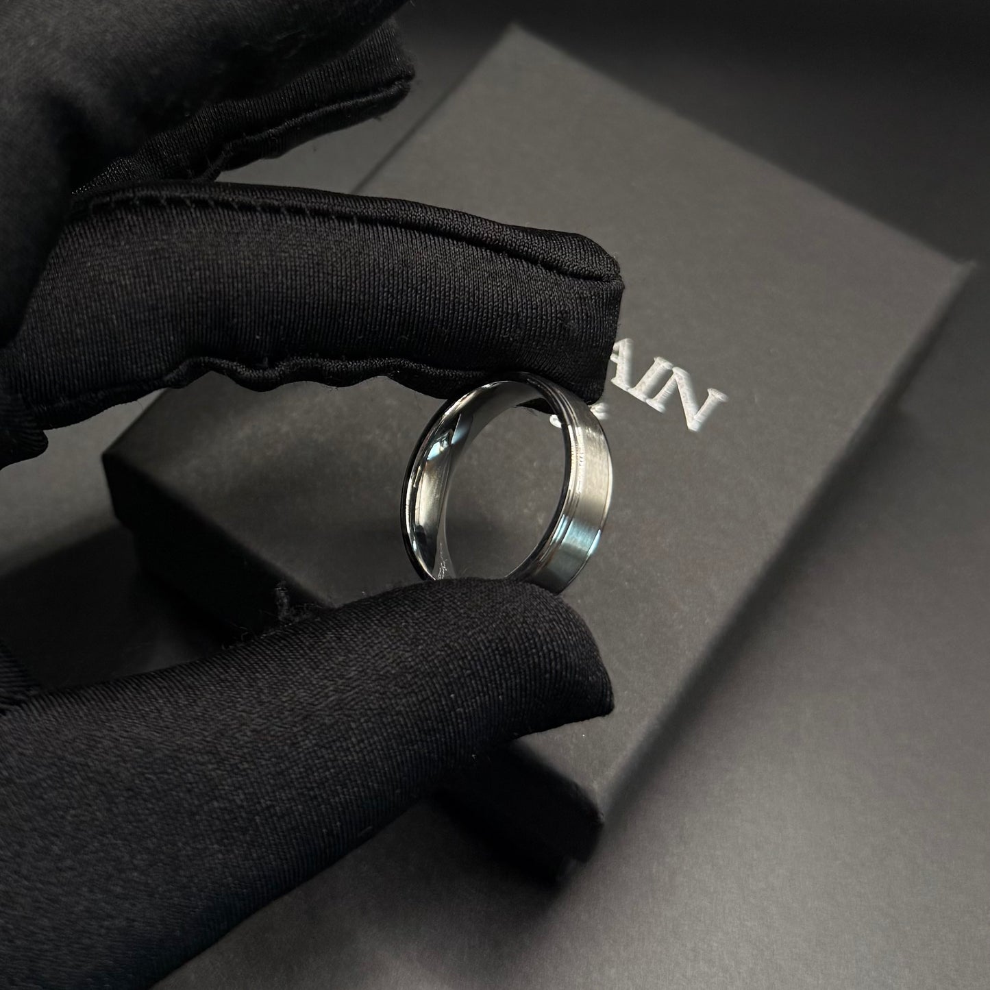 EDELSTAHL "SILVER COMFORT" RING - ICERAIN JEWELRY