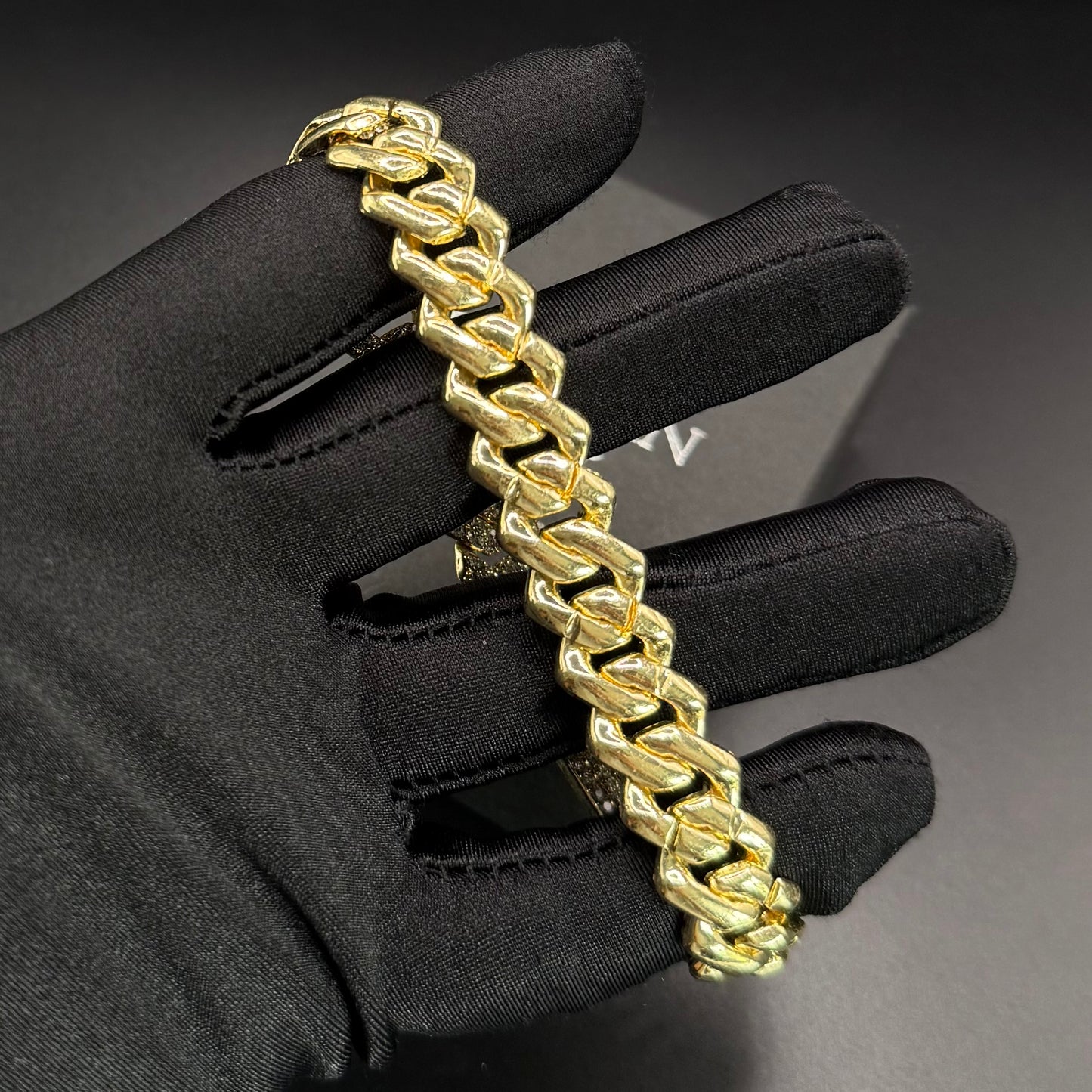 ICED OUT 14MM "GOLD PRONG CUBAN" ARMBAND - ICERAIN JEWELRY