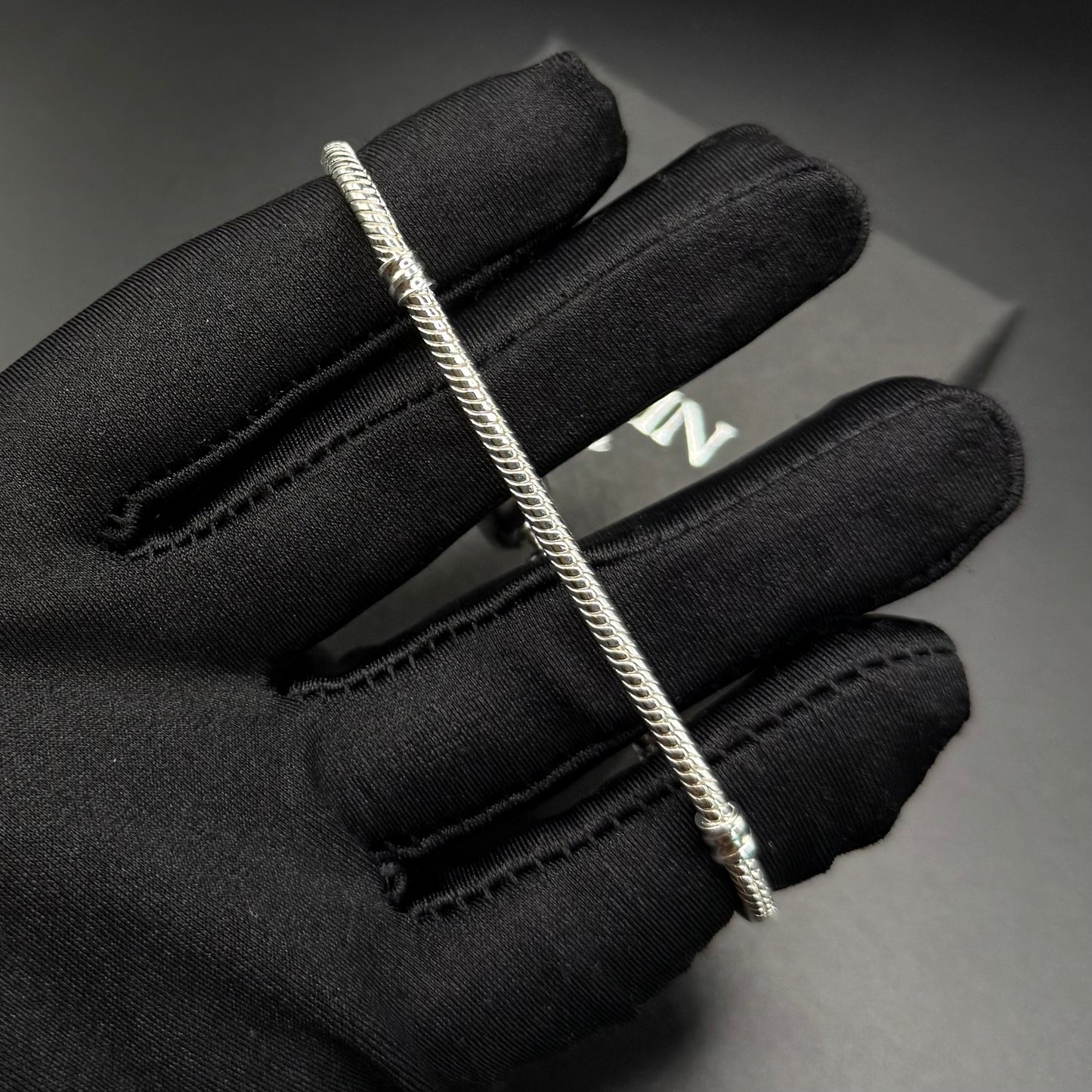 925S SILVER "ICED HEART" CHARM ARMBAND - ICERAIN JEWELRY