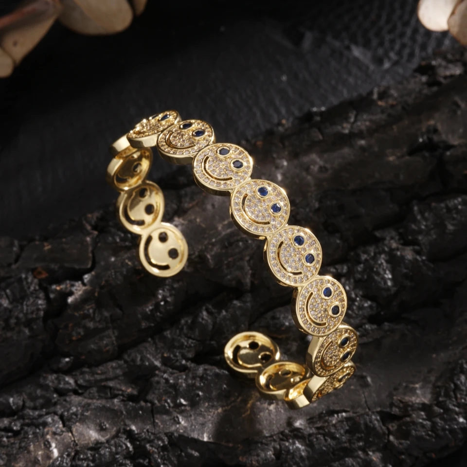 ICED OUT "SMILE" ARMREIF - ICERAIN JEWELRY