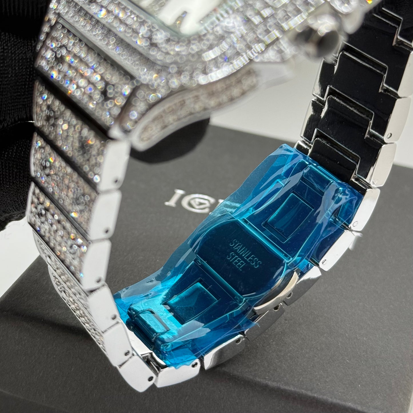 ICED OUT "PIAZZA" UHR - ICERAIN JEWELRY