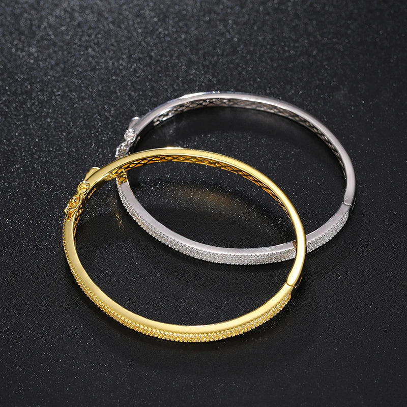 ICED OUT 4MM MOISSANITE "MANCHET" WEISSGOLD 925S SILVER ARMREIF