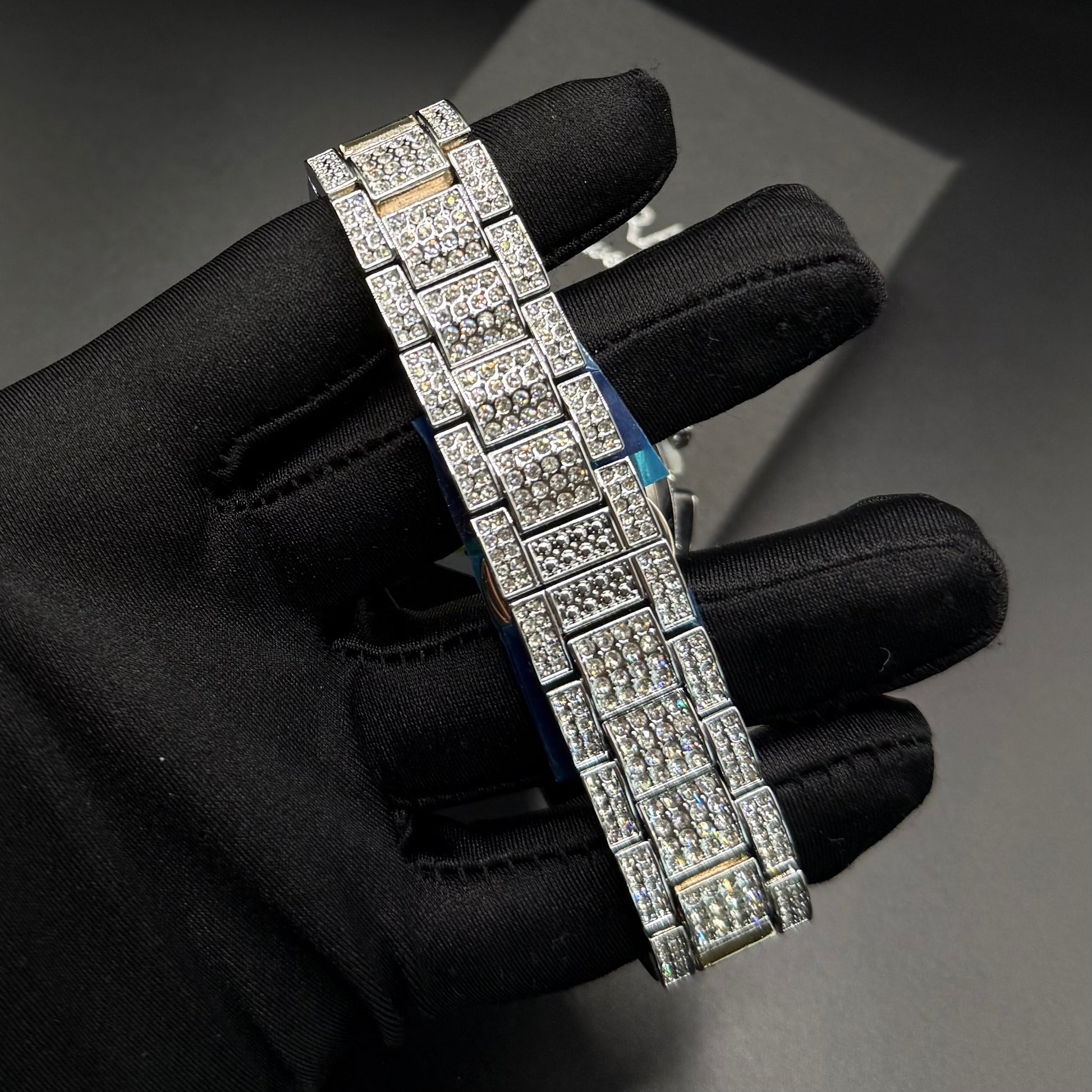 ICED OUT "FIERO" UHR - ICERAIN JEWELRY