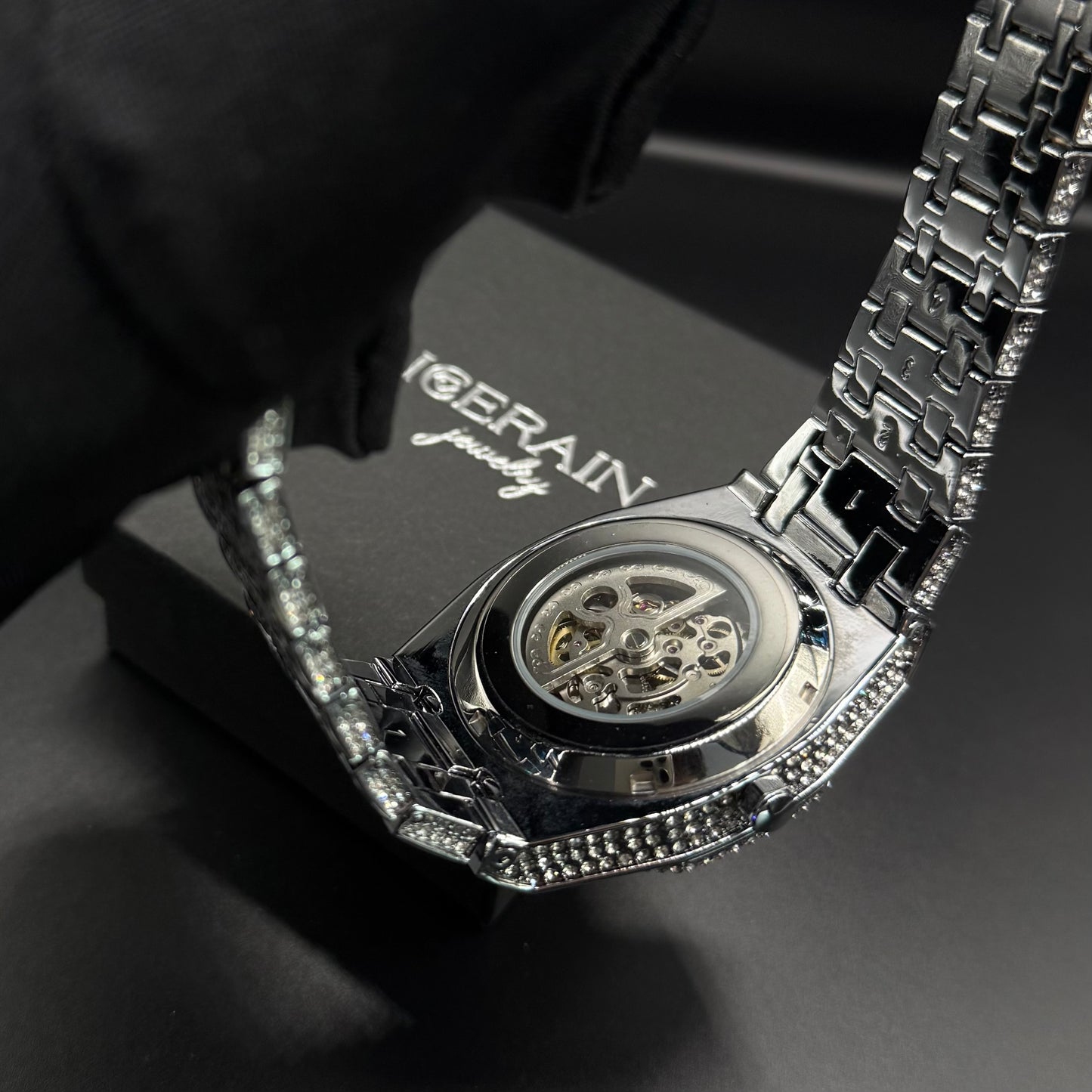 ICED OUT AUTOMATIK "SCHELETRO" UHR - ICERAIN JEWELRY