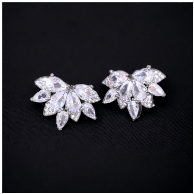ICED OUT "CRYSTAL" OHRRINGE - ICERAIN JEWELRY