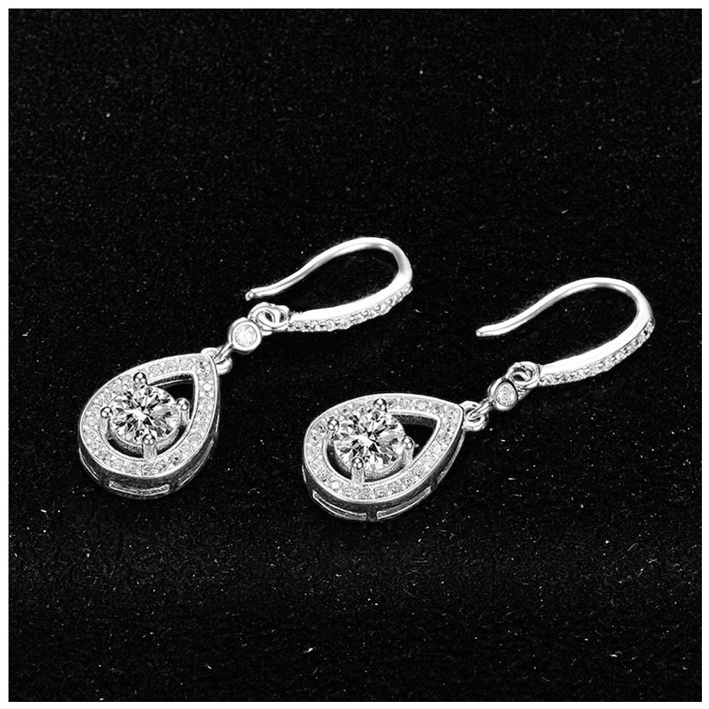 ICED OUT MOISSANITE "STRIKING DROP" WEISSGOLD 925S SILVER OHRRINGE - ICERAIN JEWELRY