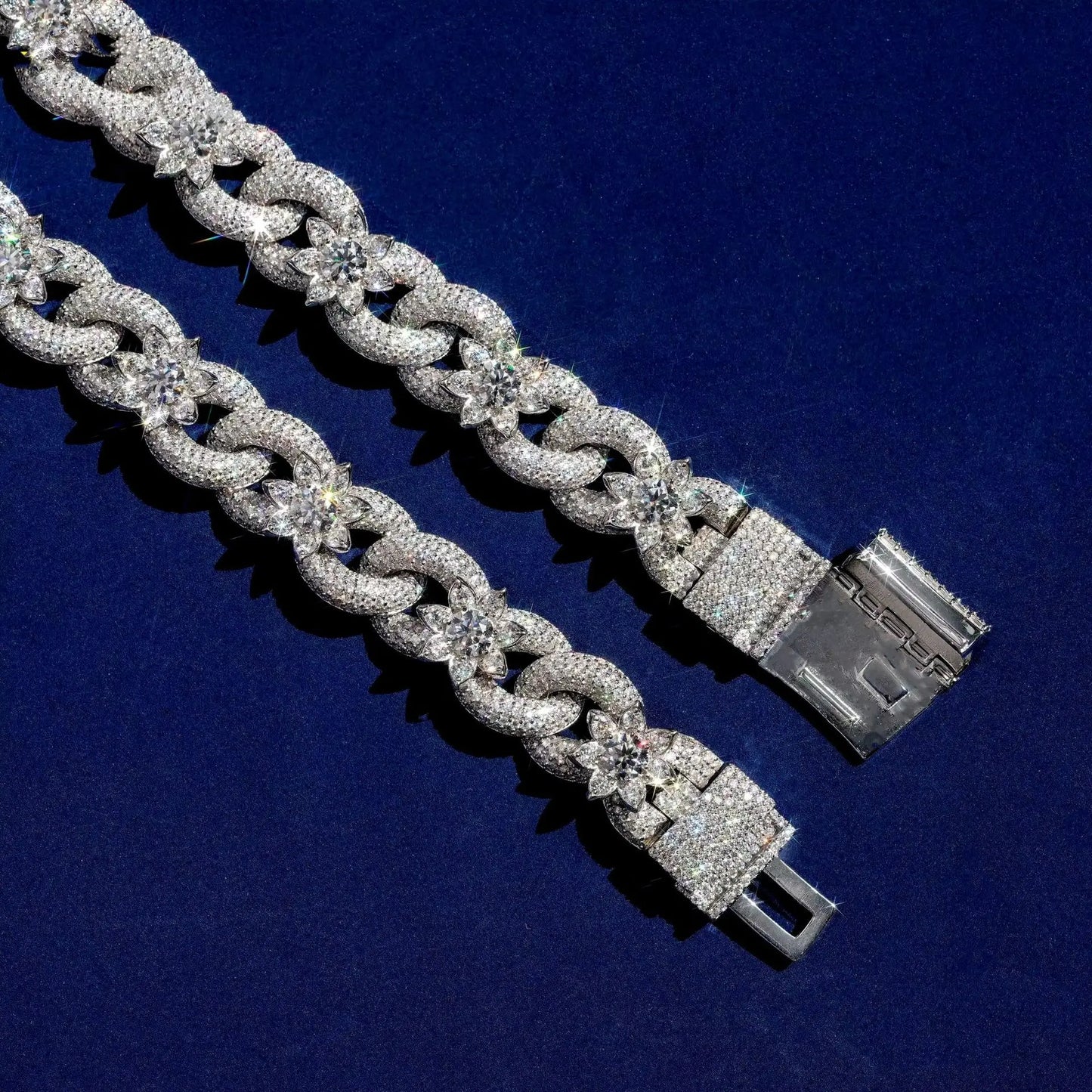 ICED OUT 18MM MOISSANITE "INFINITY" WEISSGOLD 925S SILVER ARMBAND - ICERAIN JEWELRY