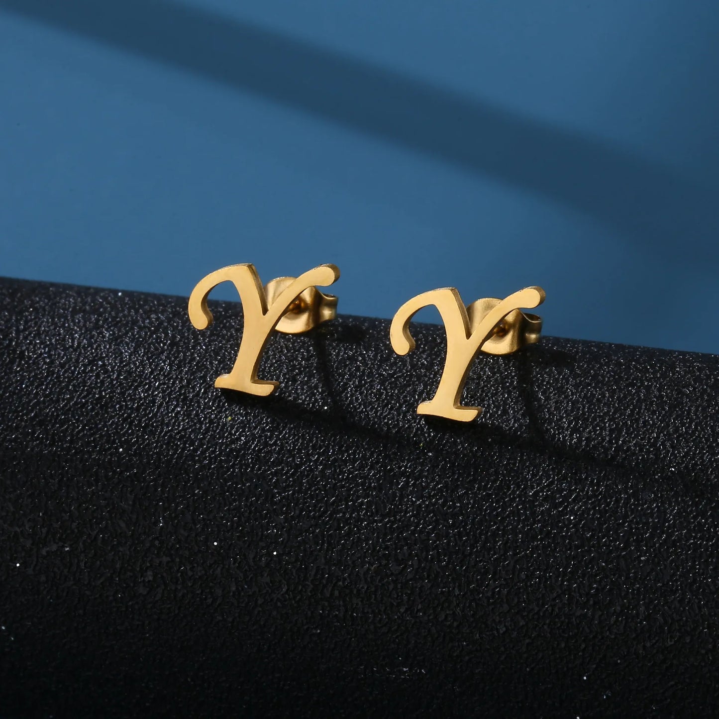 PERSONALISIERTE EDELSTAHL ANFANGSBUCHSTABEN ""SKUR" OHRRINGE - ICERAIN JEWELRY