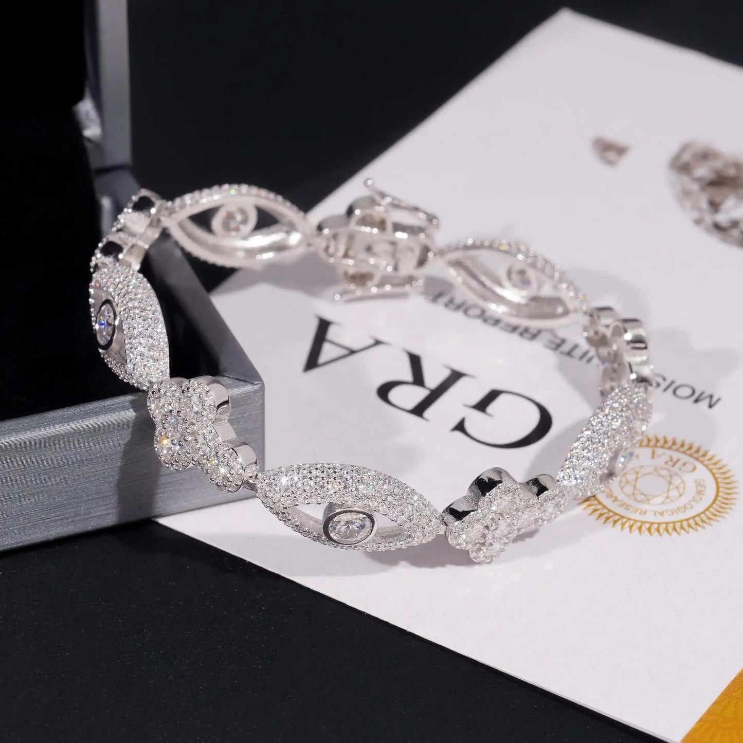 ICED OUT 12,5MM MOISSANITE "CROSSEYE" WEISSGOLD 925S SILVER ARMBAND - ICERAIN JEWELRY