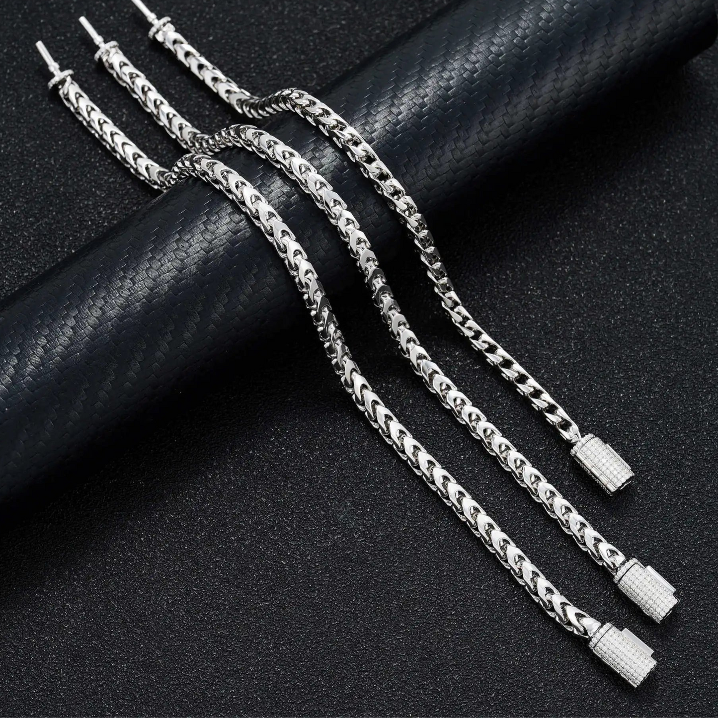 ICED OUT 4MM MOISSANITE "BUCKLE" WEISSGOLD 925S SILVER ARMBAND - ICERAIN JEWELRY