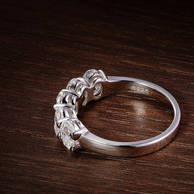 ICED OUT MOISSANITE "KLARISO" WEISSGOLD 925S SILVER RING - ICERAIN JEWELRY