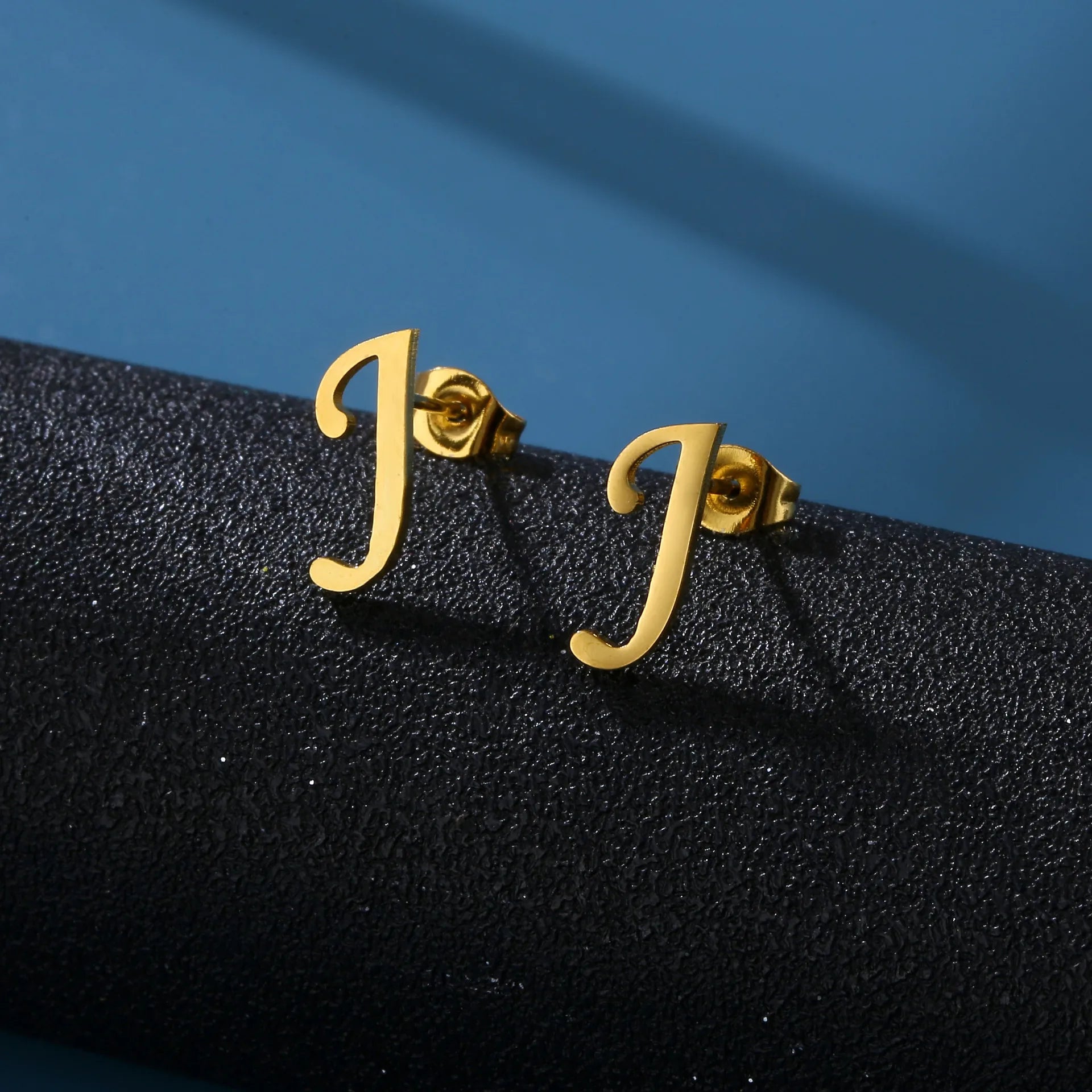PERSONALISIERTE EDELSTAHL ANFANGSBUCHSTABEN ""SKUR" OHRRINGE - ICERAIN JEWELRY