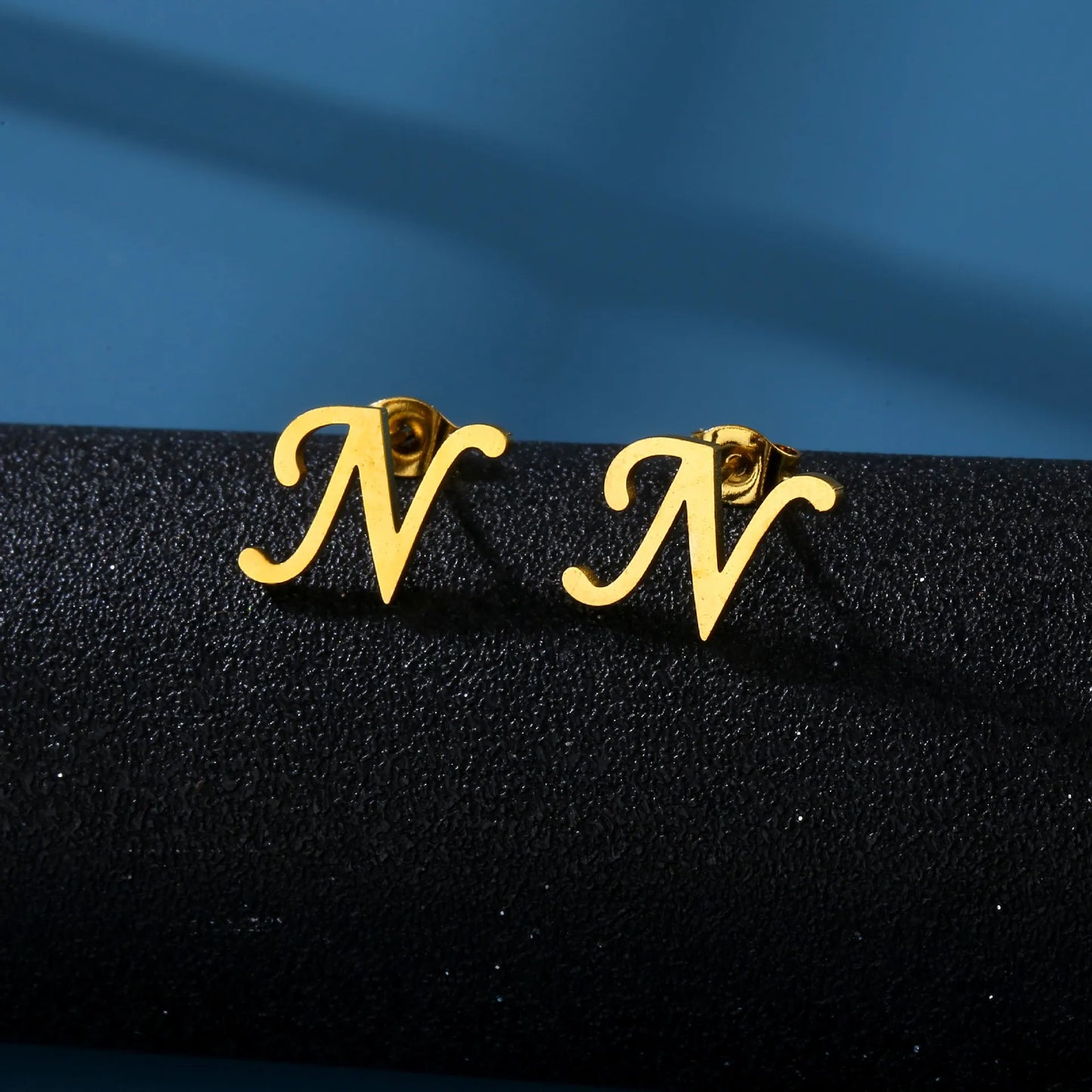 PERSONALISIERTE EDELSTAHL ANFANGSBUCHSTABEN ""SKUR" OHRRINGE - ICERAIN JEWELRY