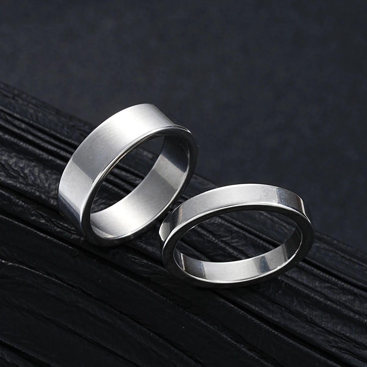 EDELSTAHL 8-IN-1 "SILVER ULTIMATO" SCHMUCKSET (3 HALSKETTEN + 3 ARMBAND + 2 RINGE) - ICERAIN JEWELRY