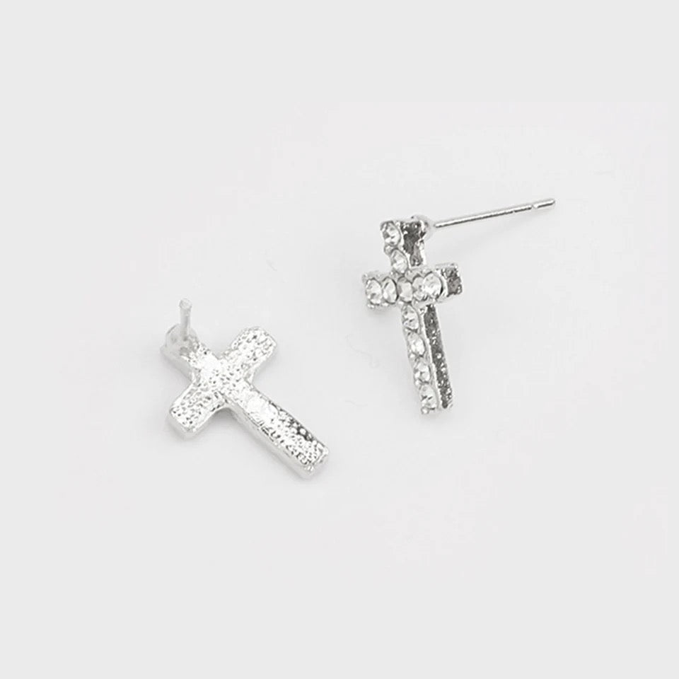 ICED OUT "SILVER MINI CROSS" OHRRINGE - ICERAIN JEWELRY
