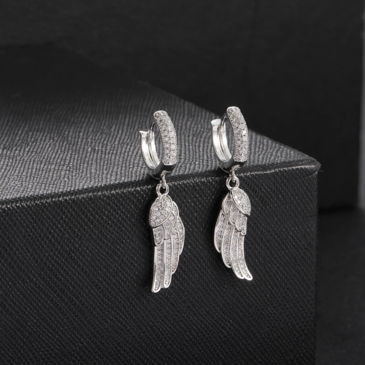 ICED OUT "SILVER ANGEL WINGS" OHRRINGE - ICERAIN JEWELRY