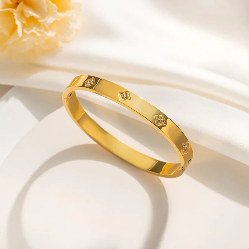 EDELSTAHL "CLASSIC CLOVER" ARMREIF - ICERAIN JEWELRY