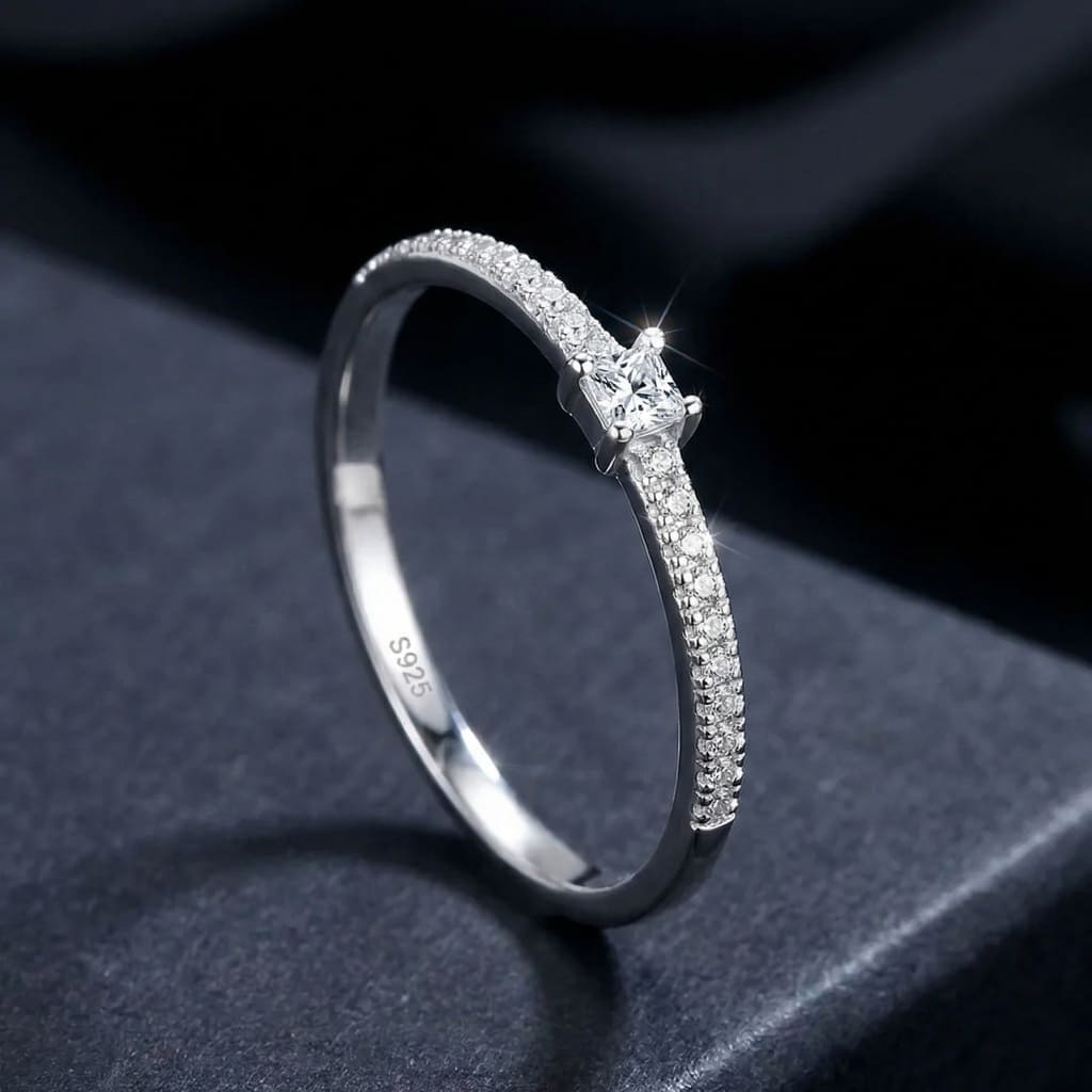 ICED OUT "SILVER CHARME" RING - ICERAIN JEWELRY