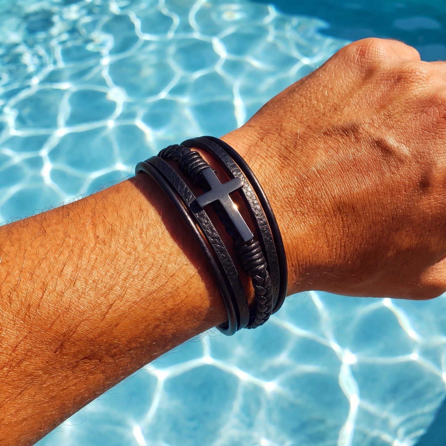 SALE | LEDER 19CM "BLACK CROSS" ARMBAND