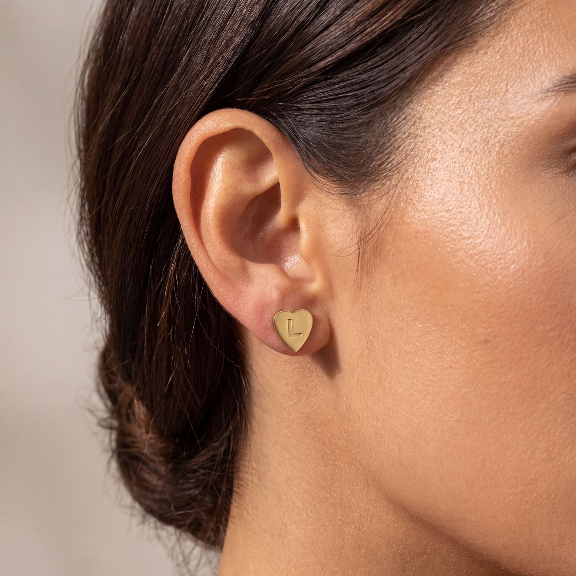 PERSONALISIERTE EDELSTAHL ANFANGSBUCHSTABEN "HEART" OHRRINGE - ICERAIN JEWELRY