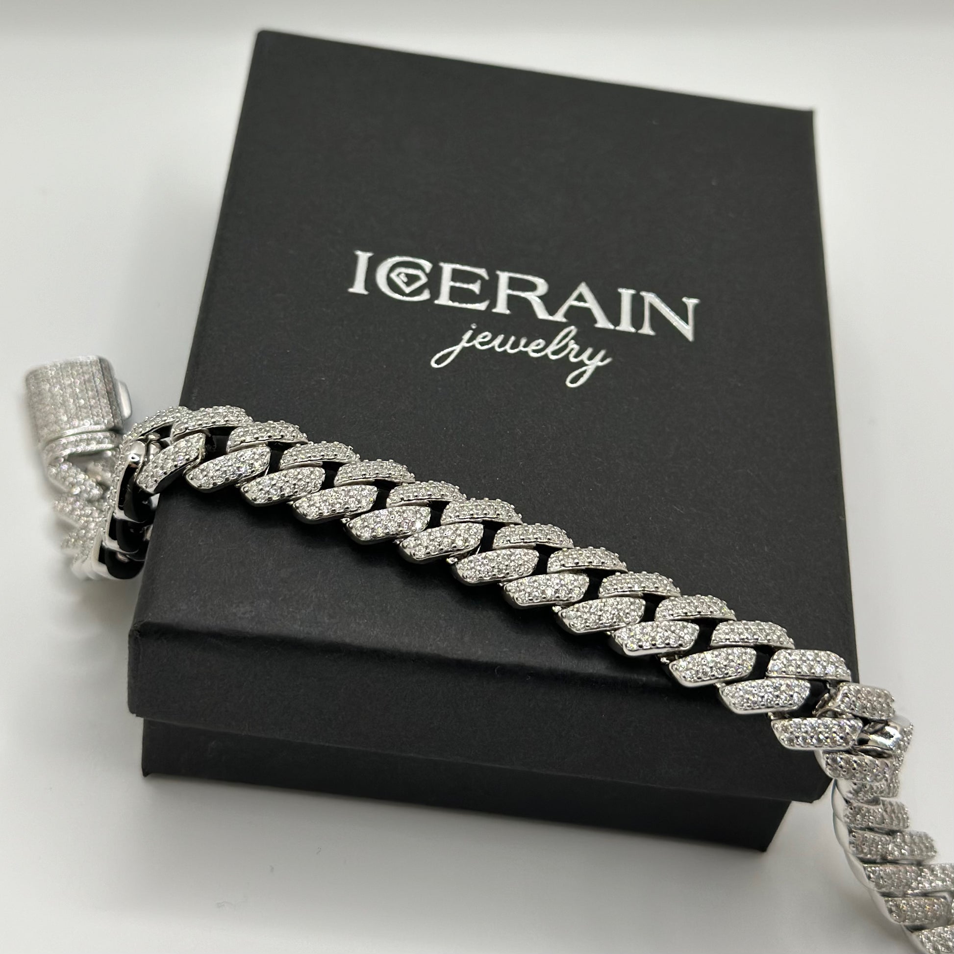 Luxus Iced Out 10-14mm Moissanite "Prong Cuban" Whitegold 925S Silver Armbänder [HEAVY VERSION] - ICERAIN JEWELRY