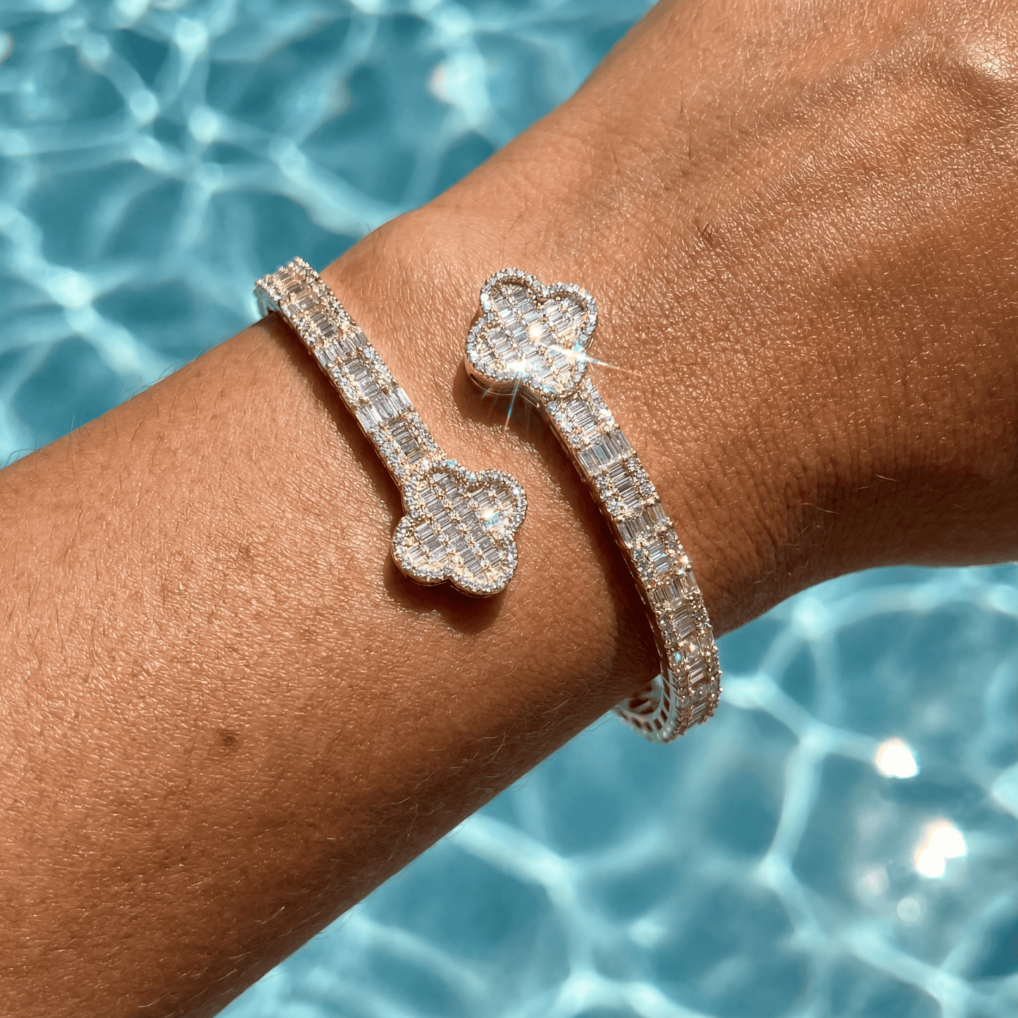 ICED OUT "CLOVER" ARMREIF - ICERAIN JEWELRY