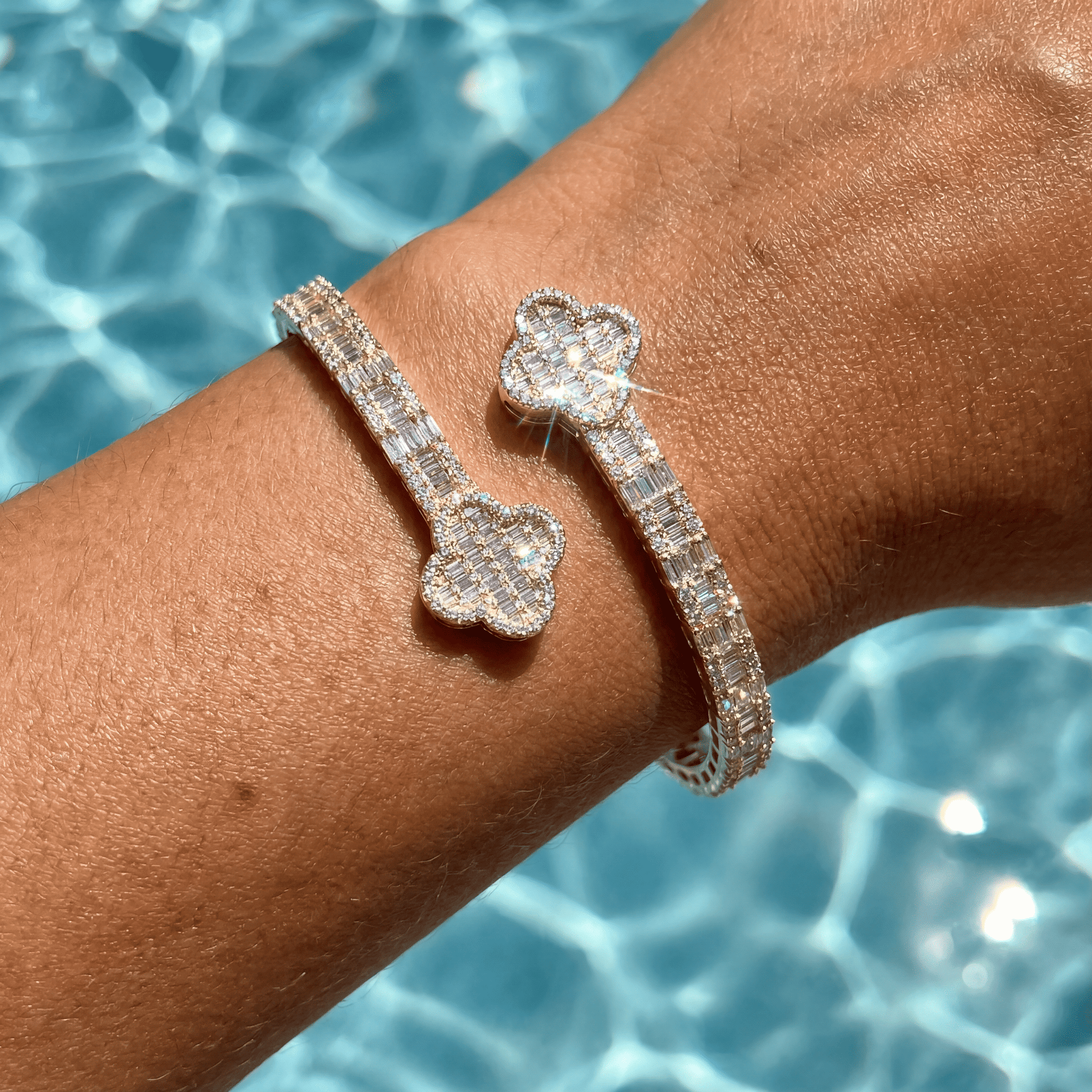 ICED OUT "CLOVER" ARMREIF - ICERAIN JEWELRY