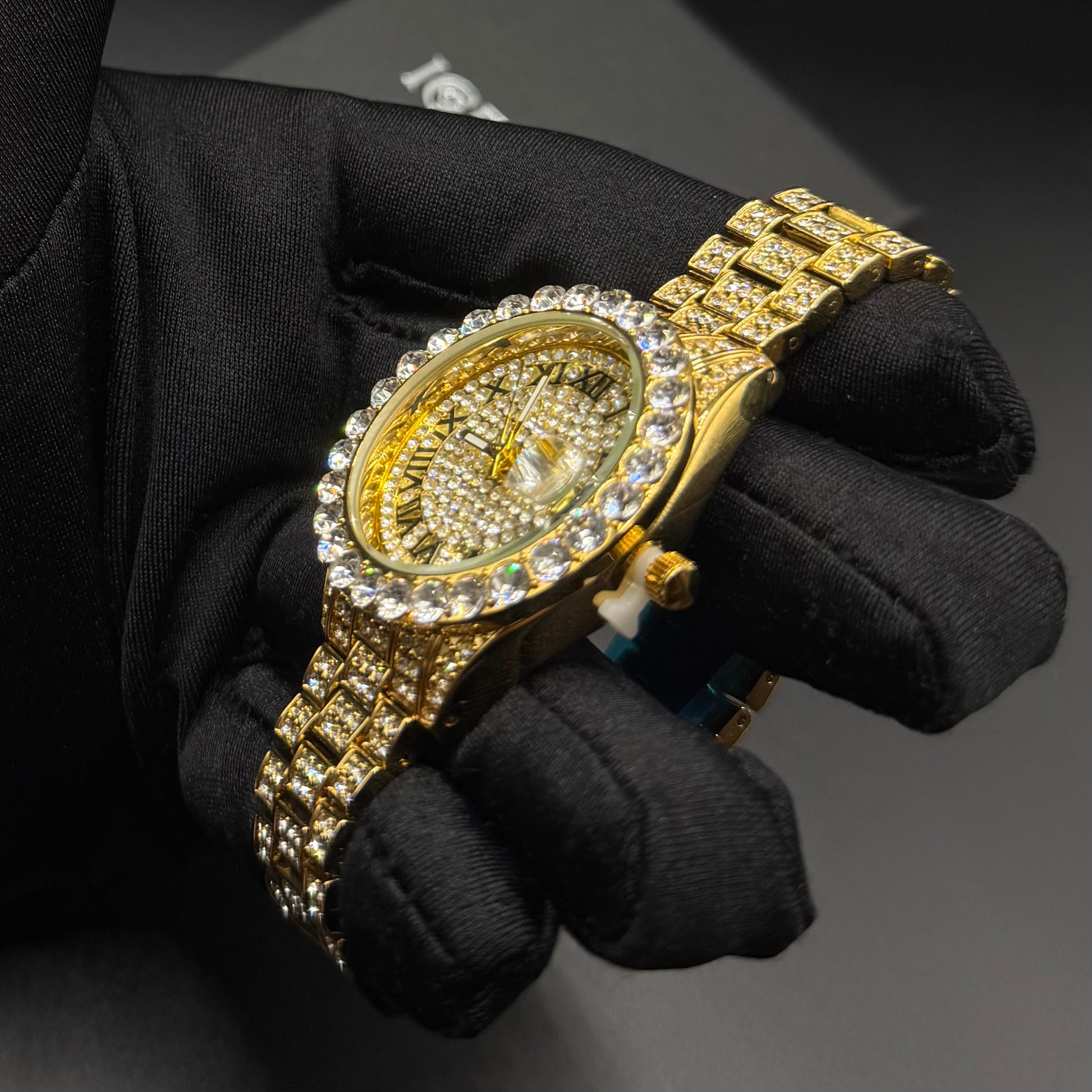 ICED OUT "DRESSOLO" UHR - ICERAIN JEWELRY