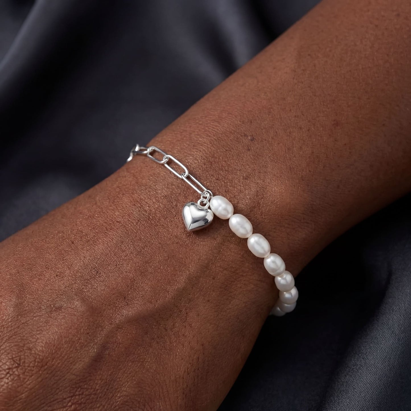 925S SILVER "PEARL LINK HEART" ARMBAND - ICERAIN JEWELRY