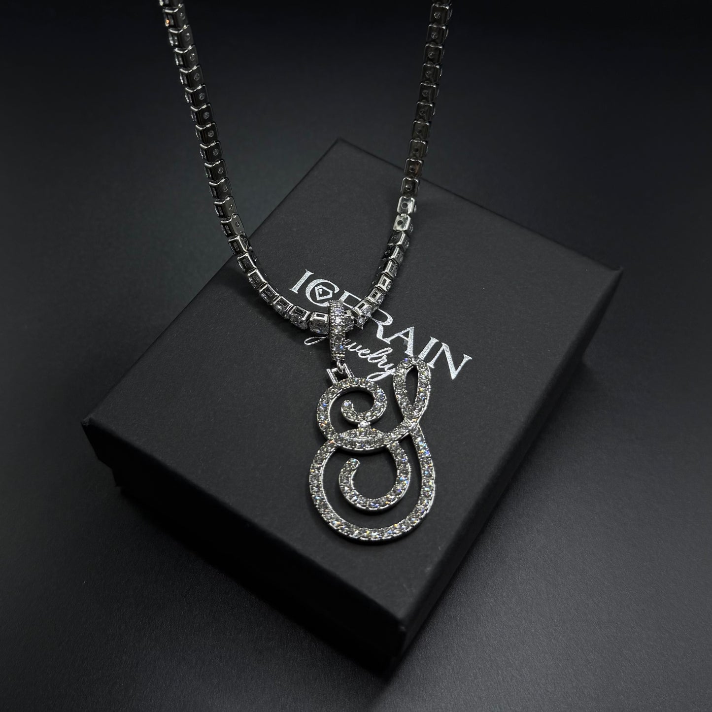 PERSONALISIERTE ICED OUT ANFANGSBUCHSTABEN "CUBIC" KETTE - ICERAIN JEWELRY