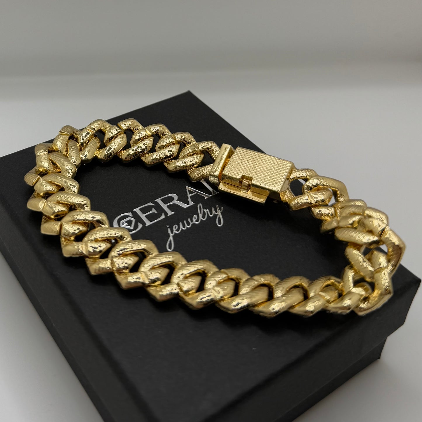 Luxus Iced Out 14mm "Gold Prong" Armbänder - ICERAIN JEWELRY