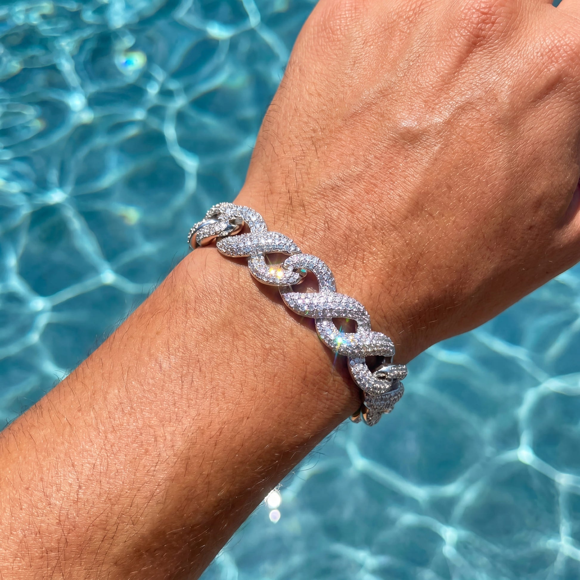 ICED OUT "CUBAN INFINITY" ARMBAND - ICERAIN JEWELRY