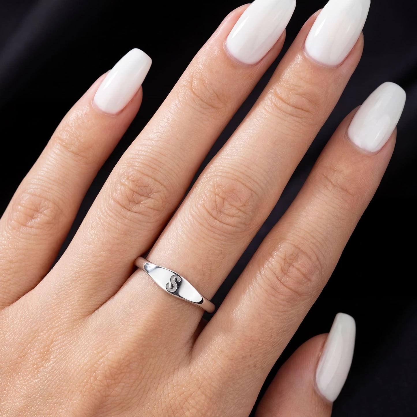 PERSONALISIERTER EDELSTAHL ANFANGSBUCHSTABEN "LOVALOR" RING - ICERAIN JEWELRY