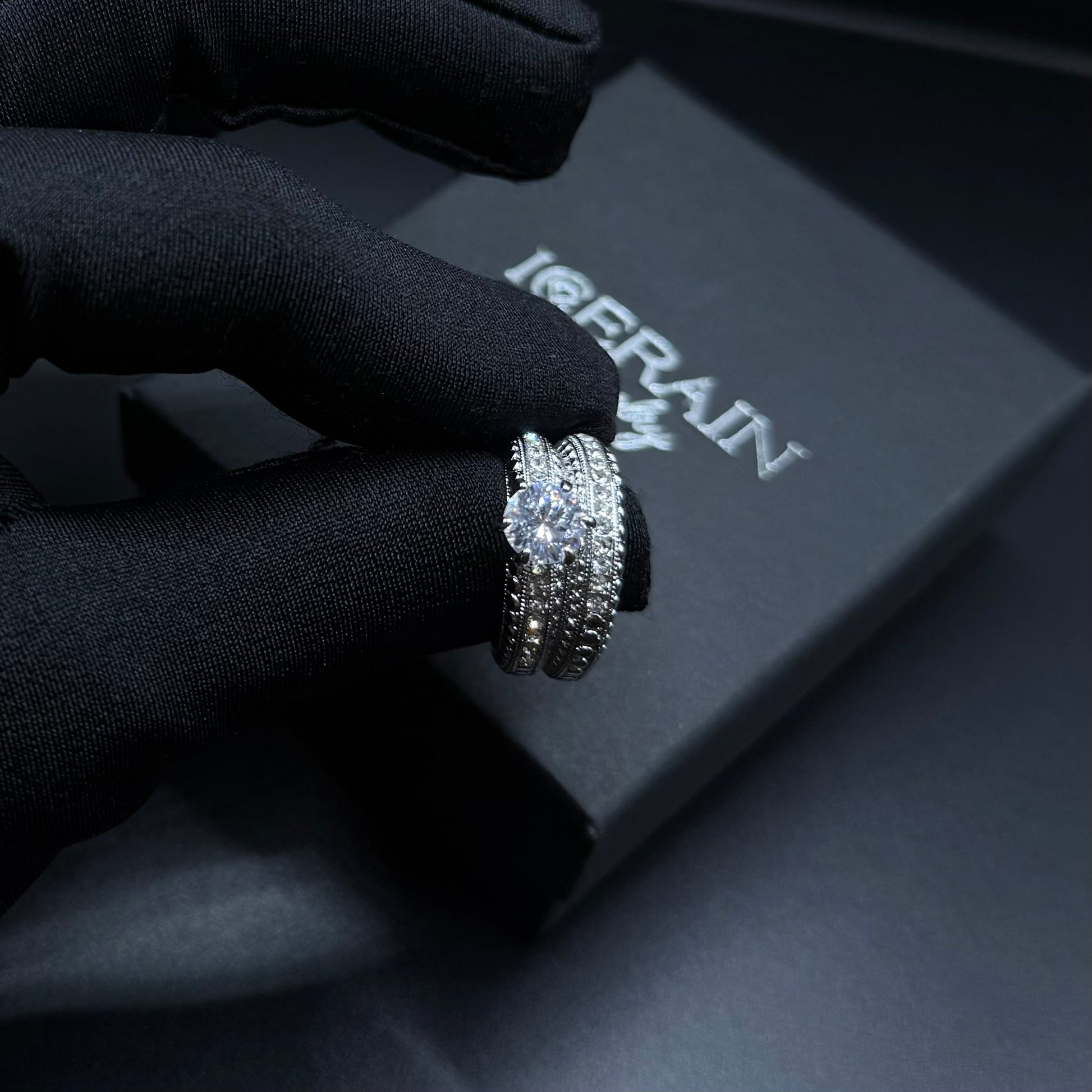 ICED OUT "AMANDO" RINGE - ICERAIN JEWELRY